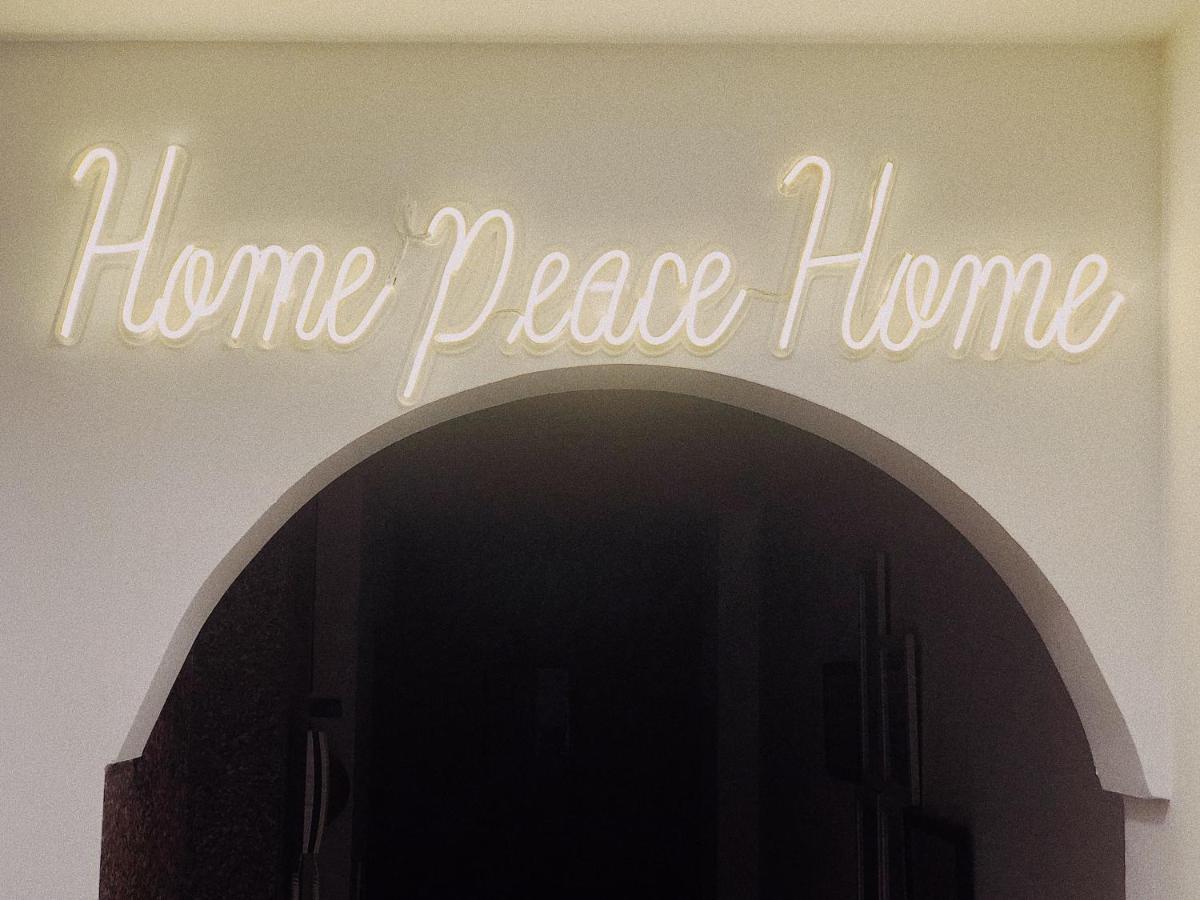 Peace - District 1 Homestay