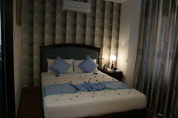 Hotel Universe Saigon Ho Chi Minh City