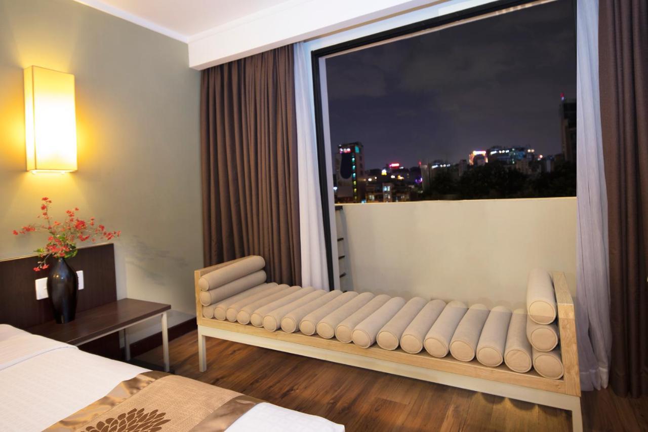 Hotel Vien Dong - Near Bui Vien Walking Street Ho Chi Minh City