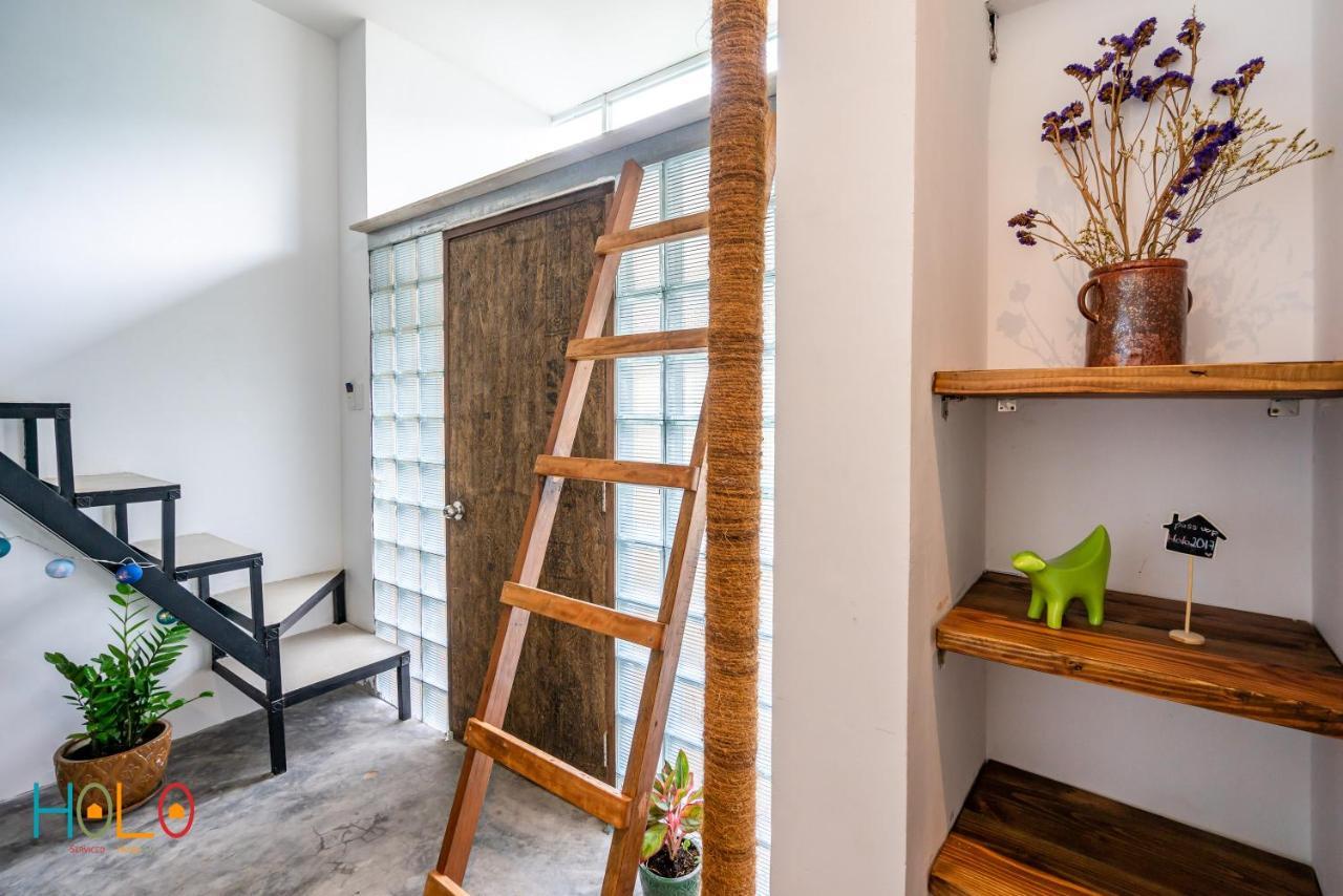 Homestay Holo Ben Thanh Saigon - Serviced Homestay *