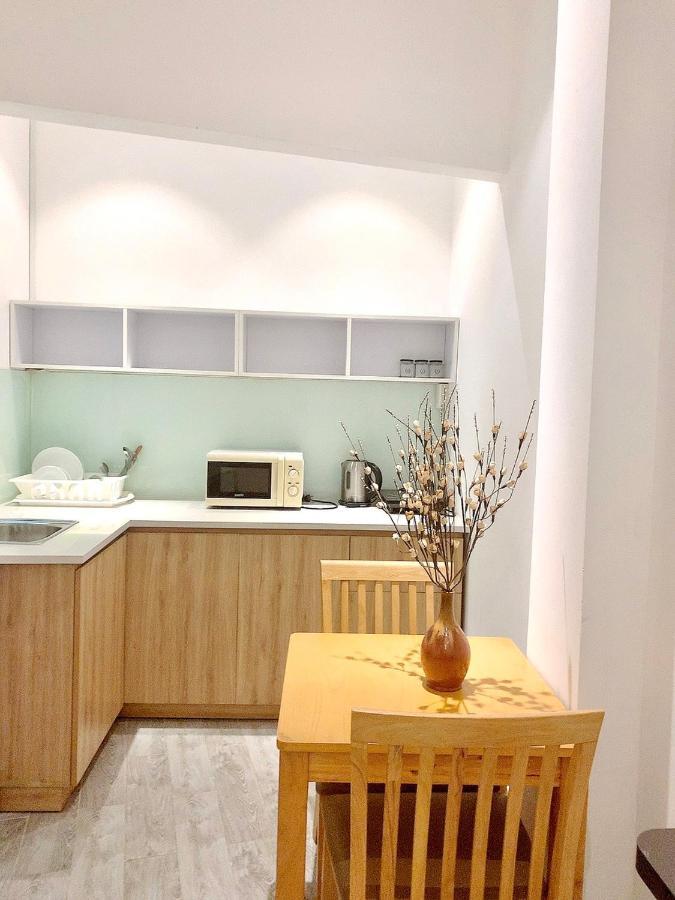 Happyhomes 102 Luxury Bui Vien * Ho Chi Minh City
