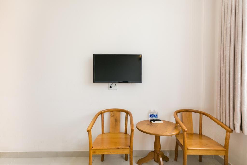 Hotel Phu Hoang Nam 2*