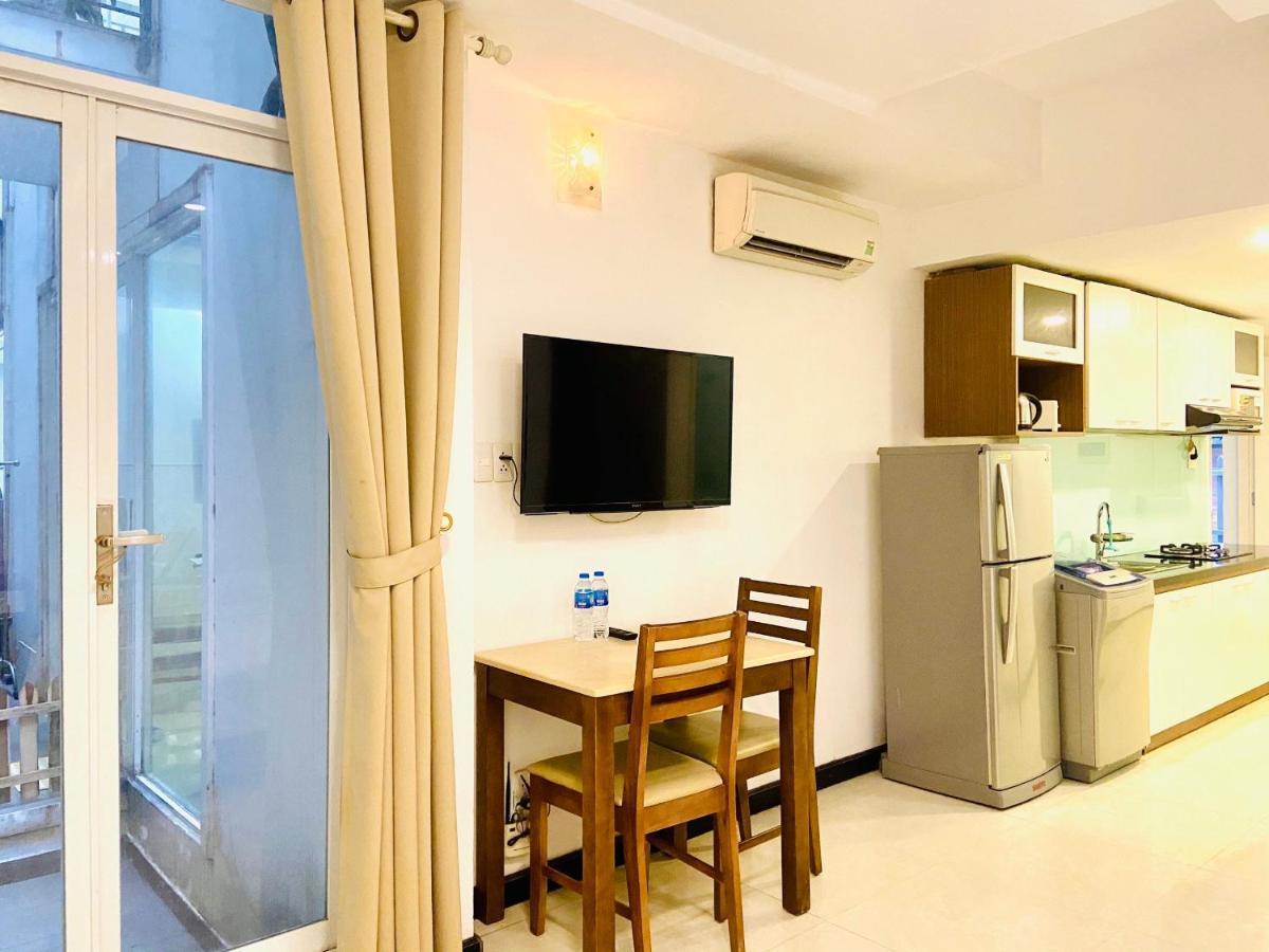 Pearl Service * Ho Chi Minh City