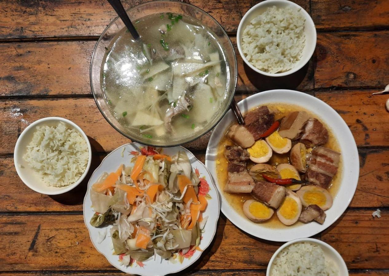Vuon Nha Ngoai Garden *
