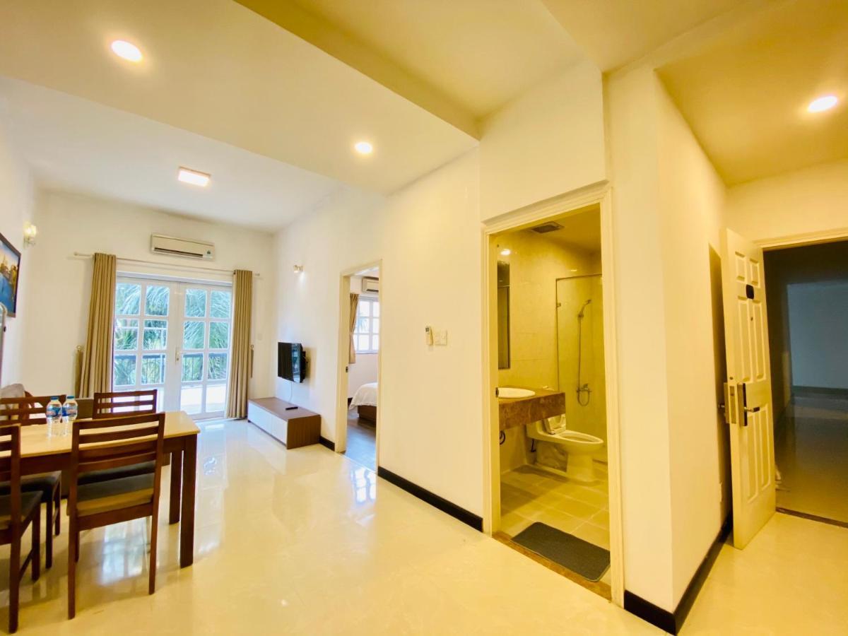 Pearl Service * Ho Chi Minh City