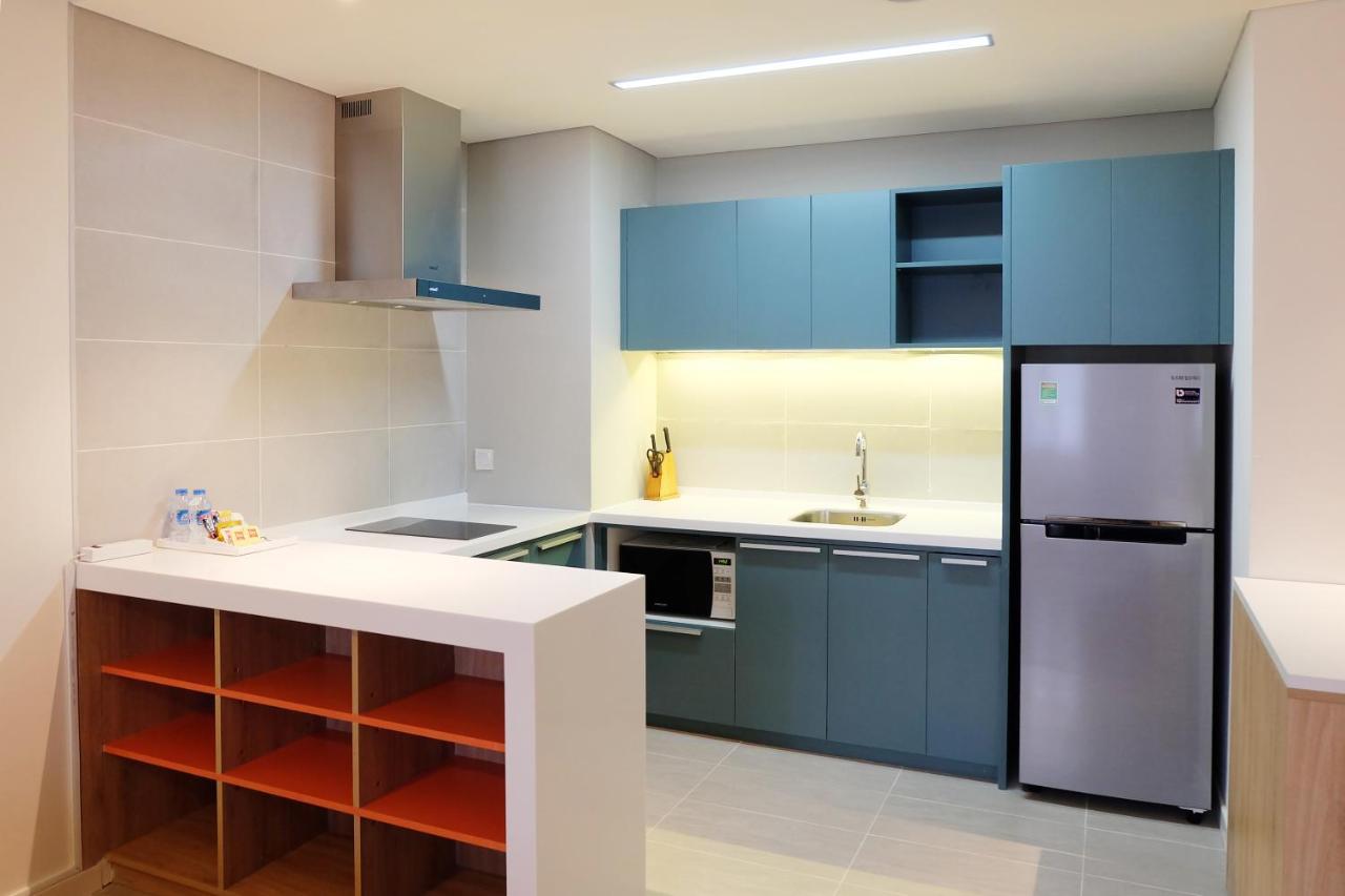 Ibis Saigon Airport 4*