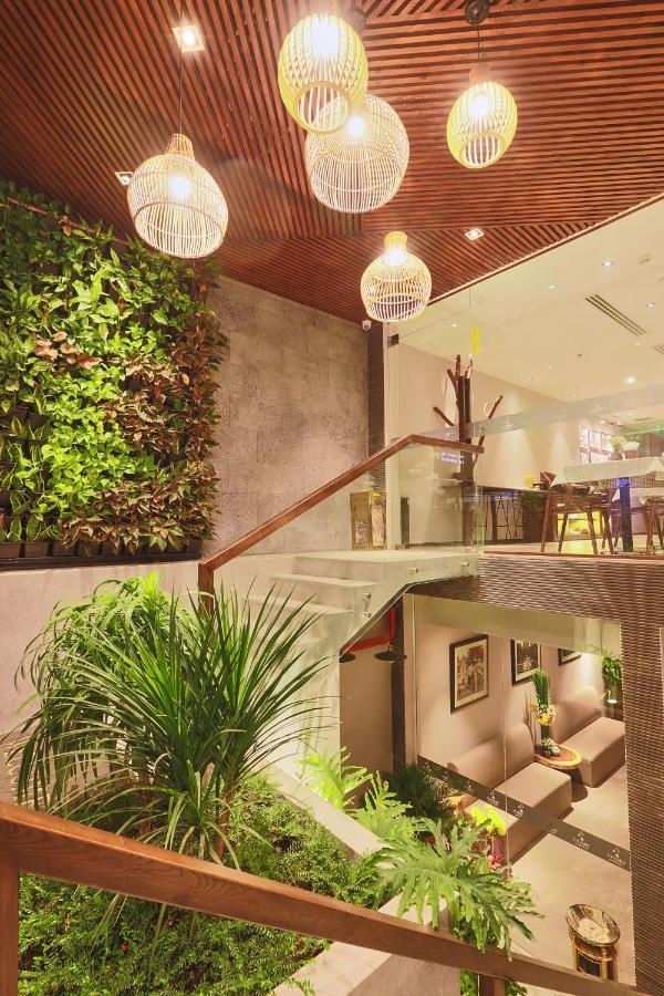 Hotel Cherry Boutique Bandar Ho Chi Minh