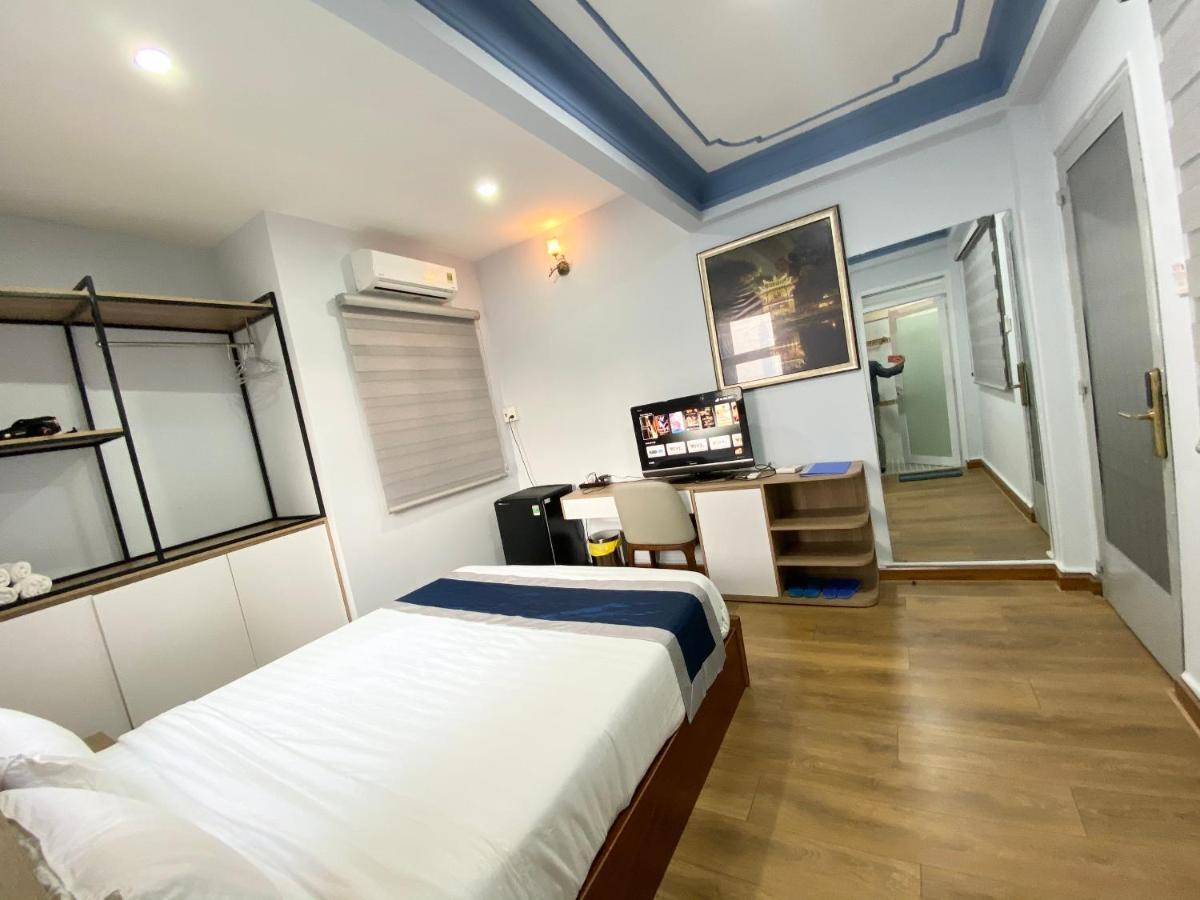 Away Do Quang Dau- Homestay, Center, D1