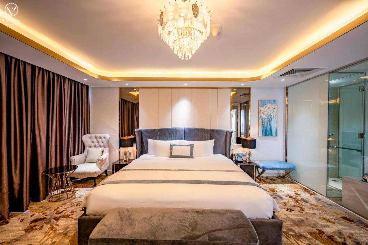 Hotel La Vela Saigon