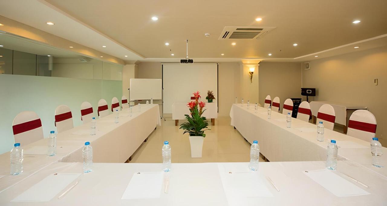 Hotel White Lion Ho Chi Minh City