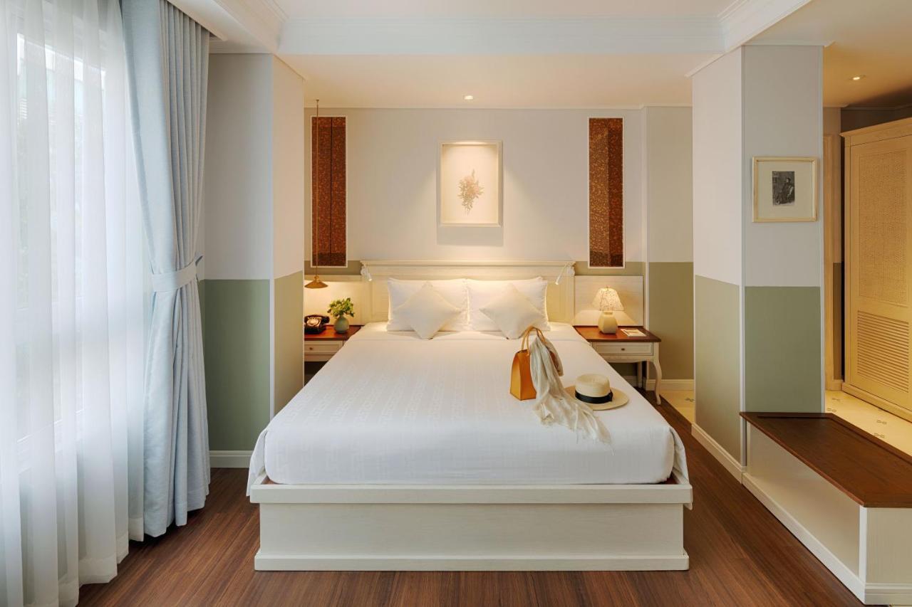 Au Charner Hotel
