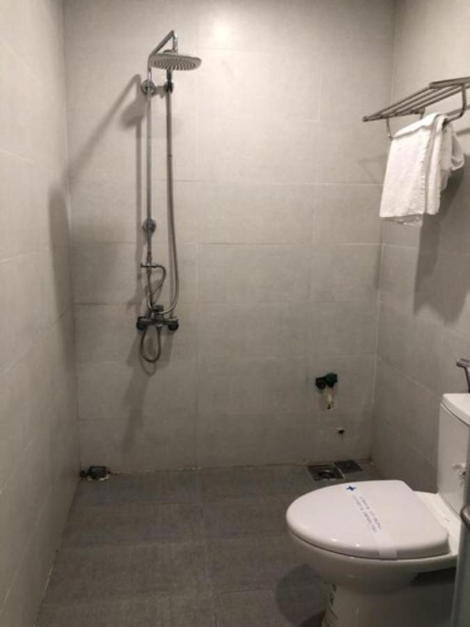 Quynh Huong Hotel 2*