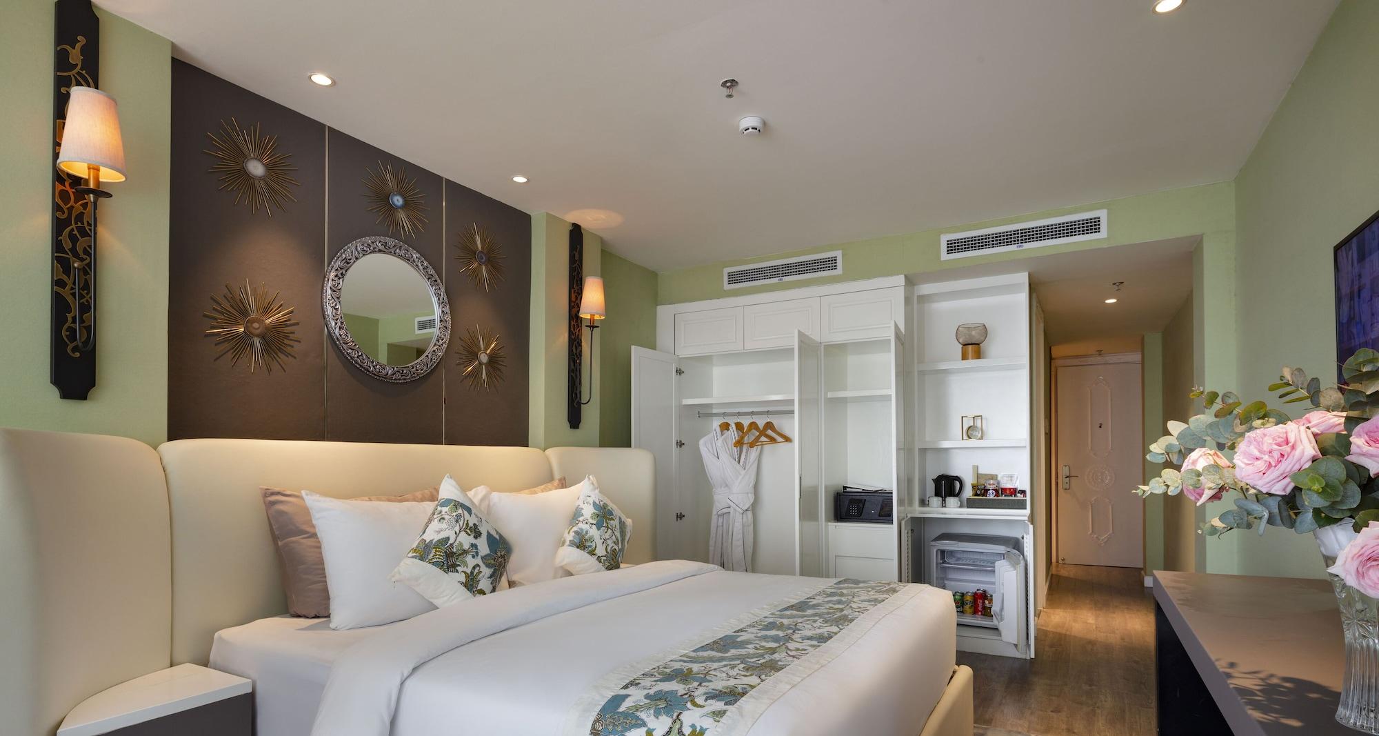 A&em Saigon Hotel 4*