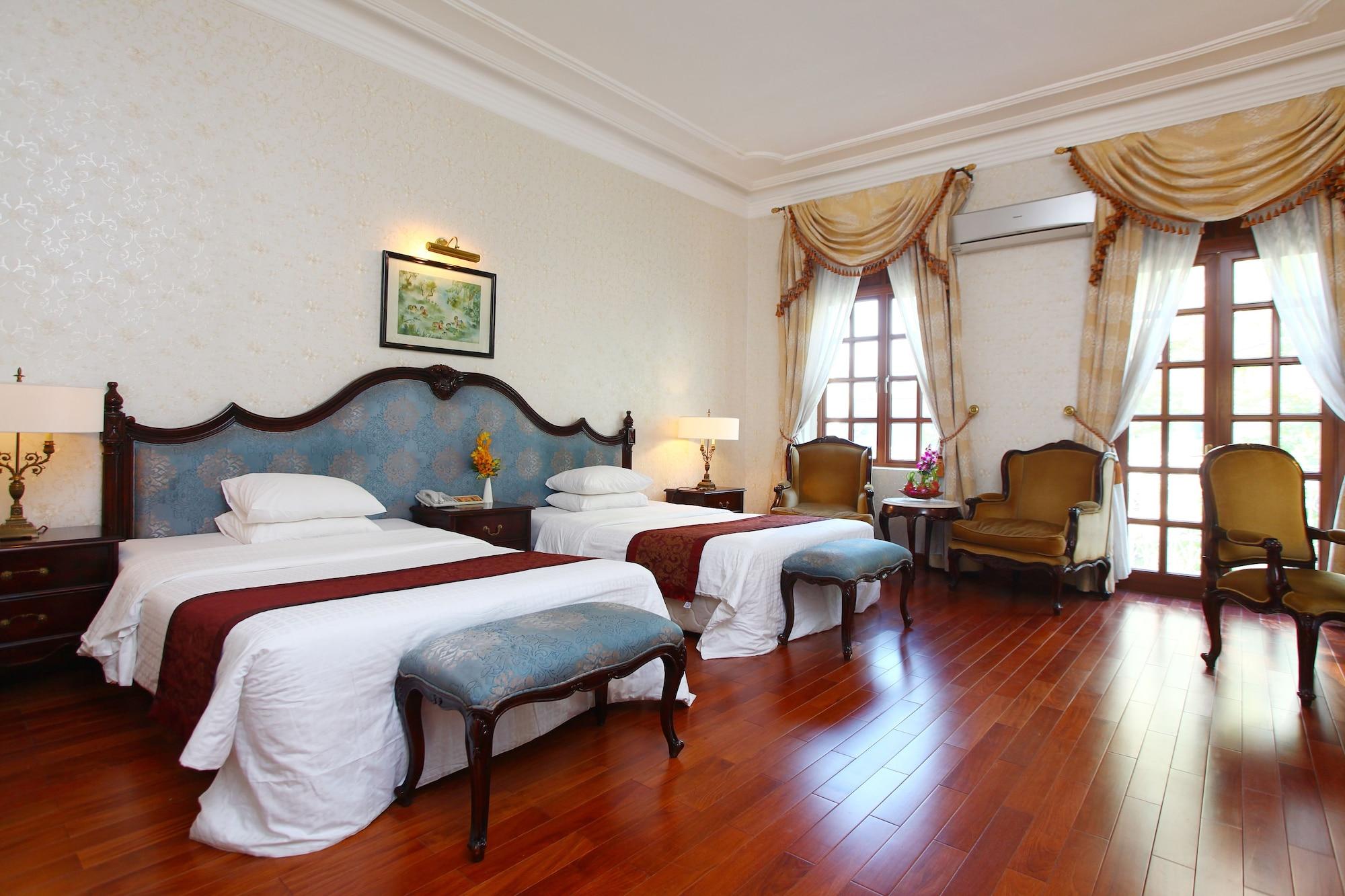 Continental Saigon Hotel 4*