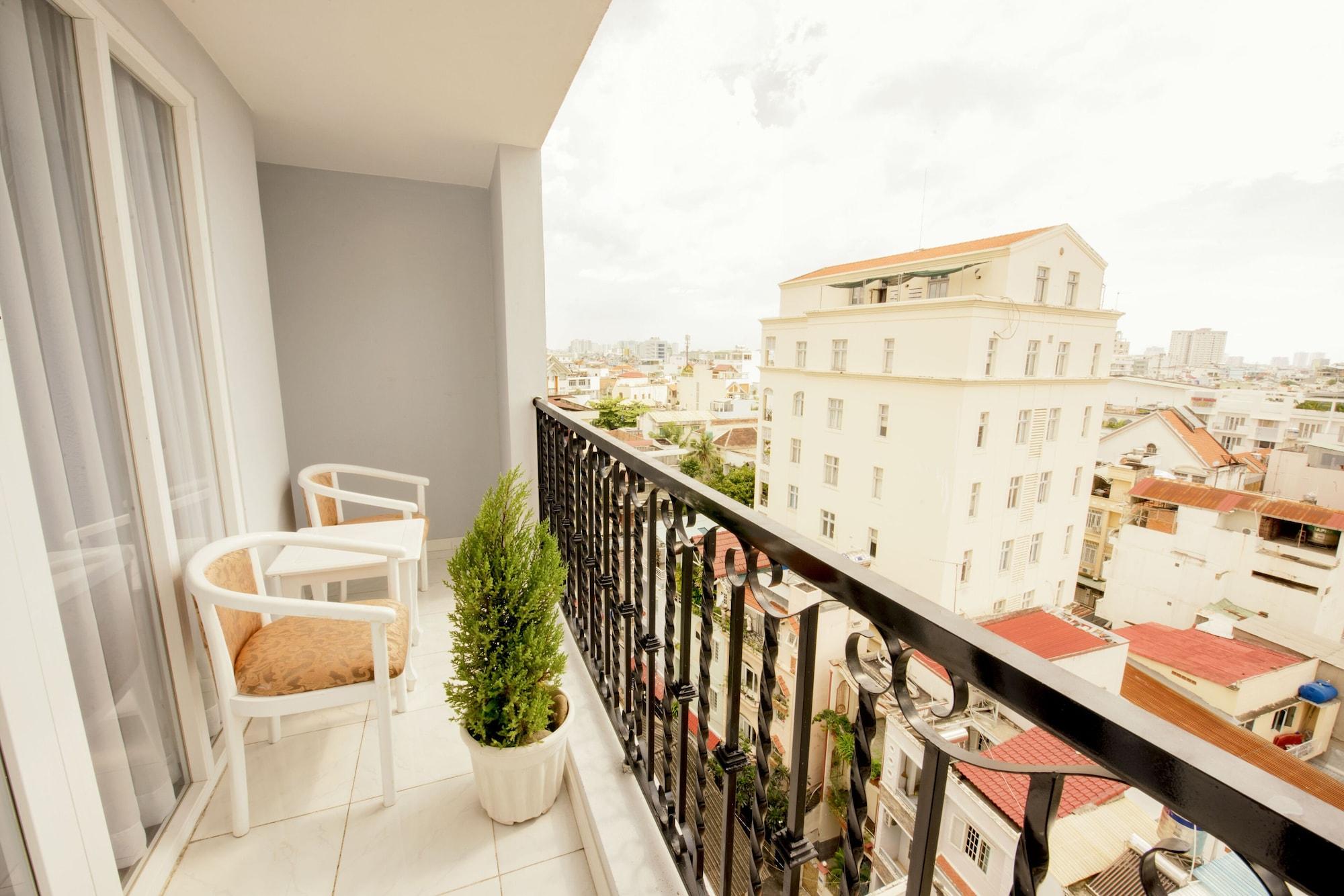 Hotel Golden Crown Ho Chi Minh City