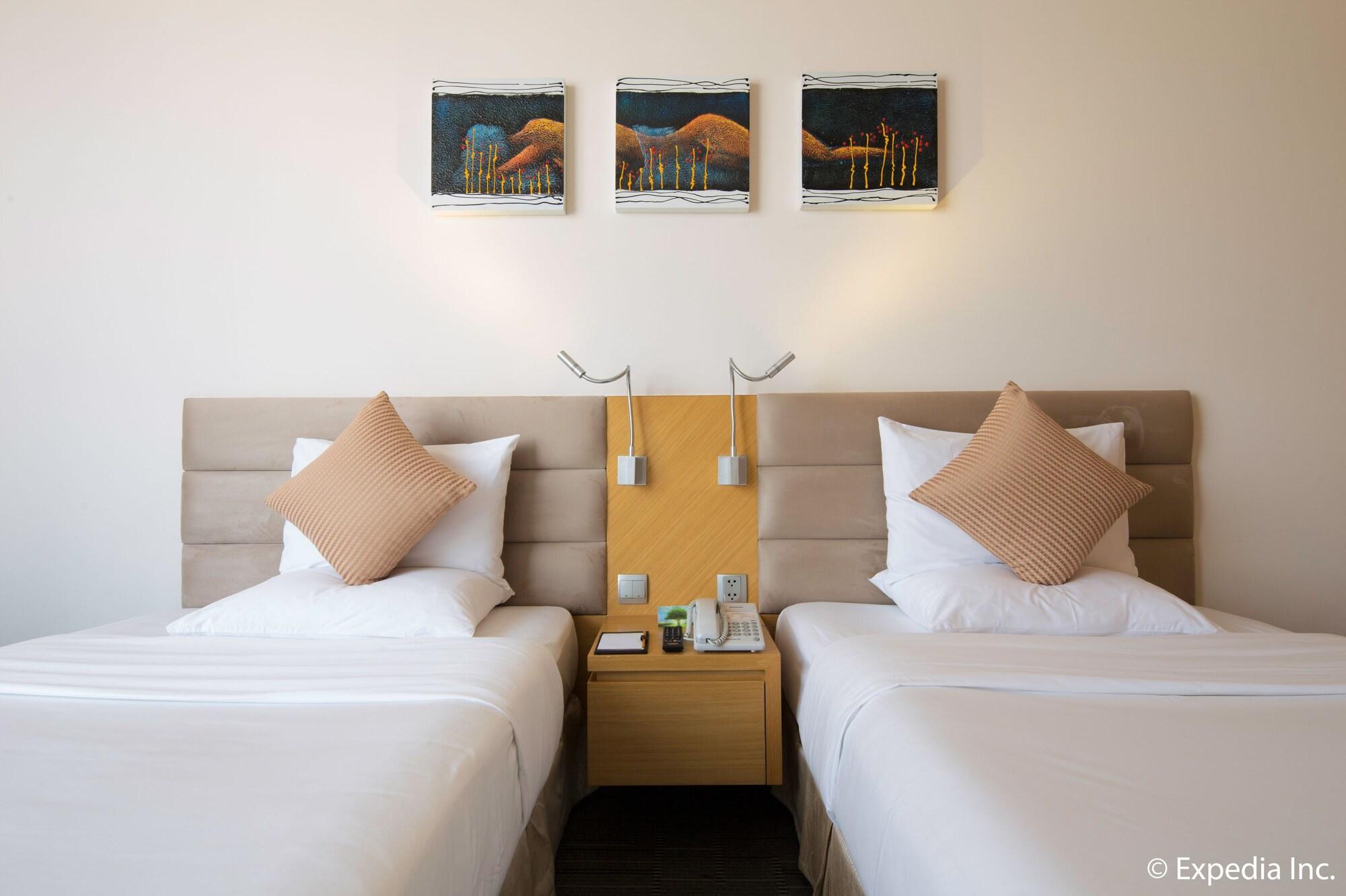 Liberty Saigon Centre Hotel