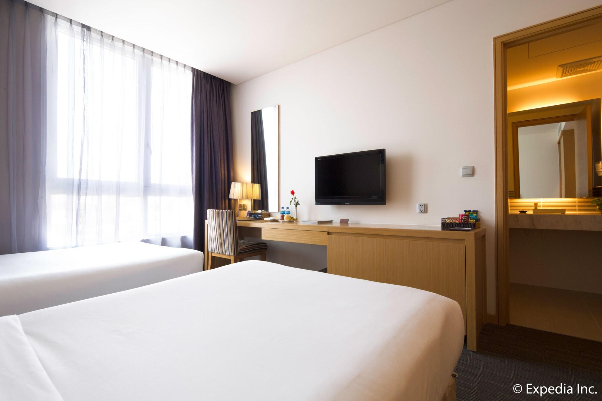 Hotel Liberty Saigon Centre 4*