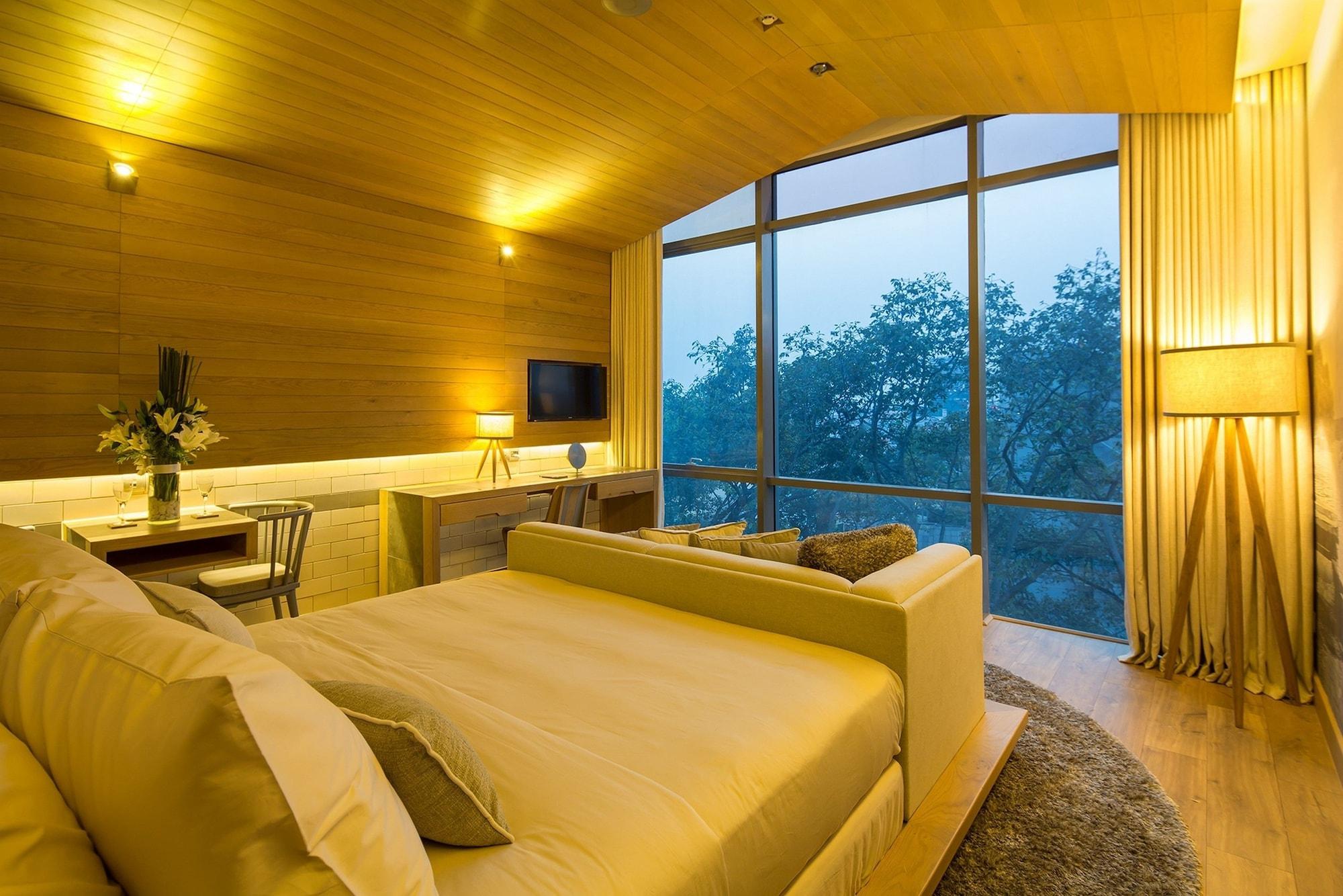 Hotel Fusion Saigon 4*