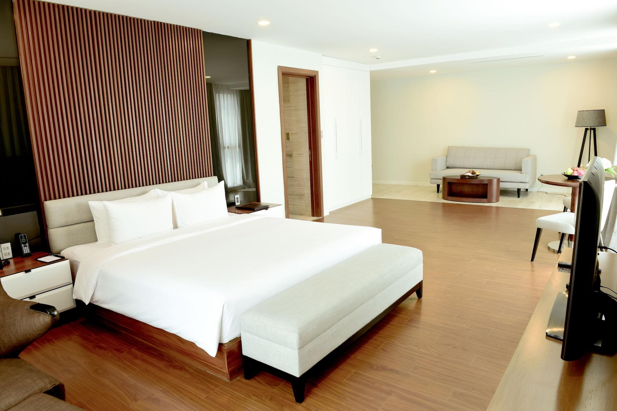Hotel Amena Residences & Managed By Melia