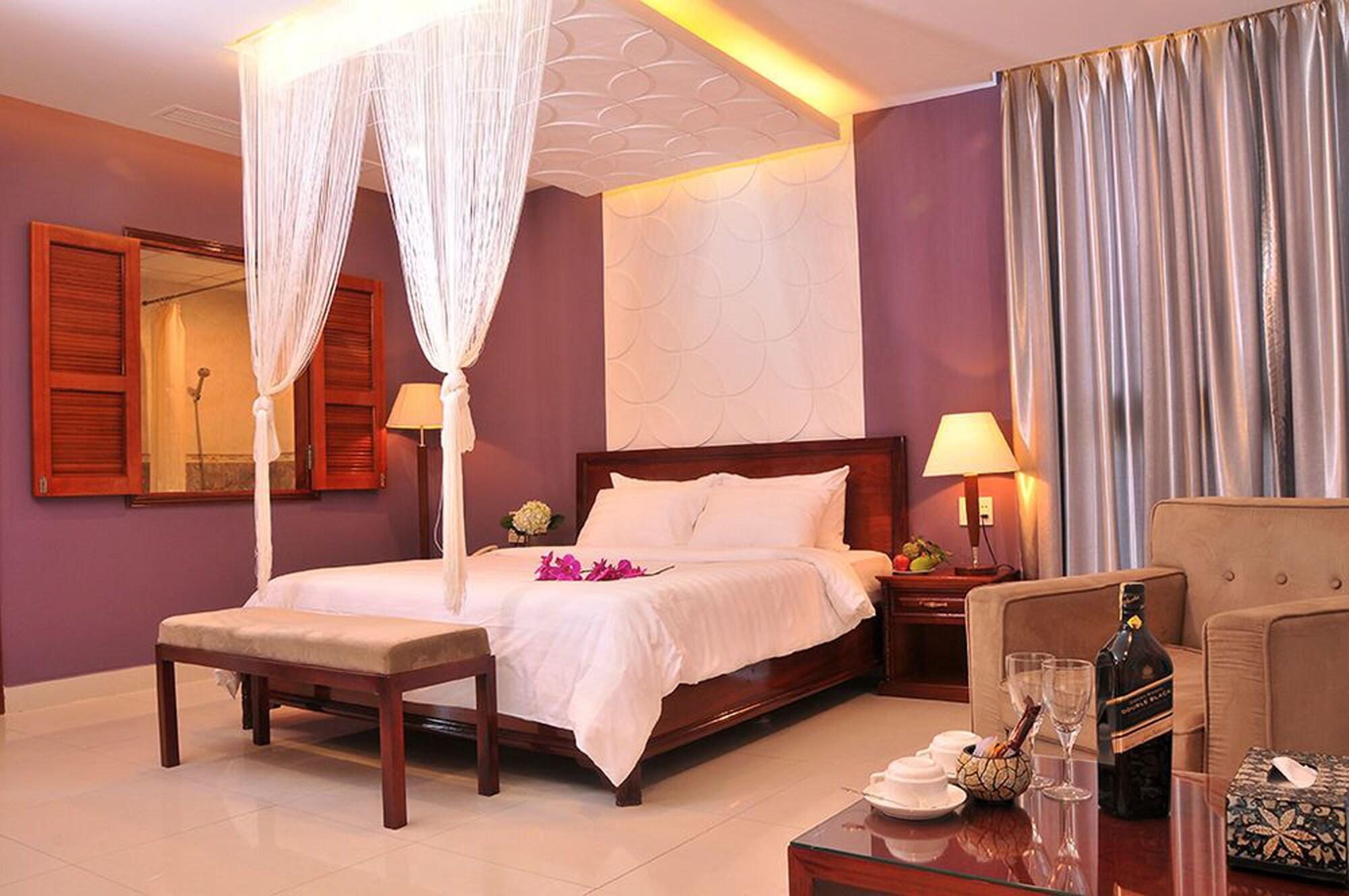 Hotel White Lotus Saigon