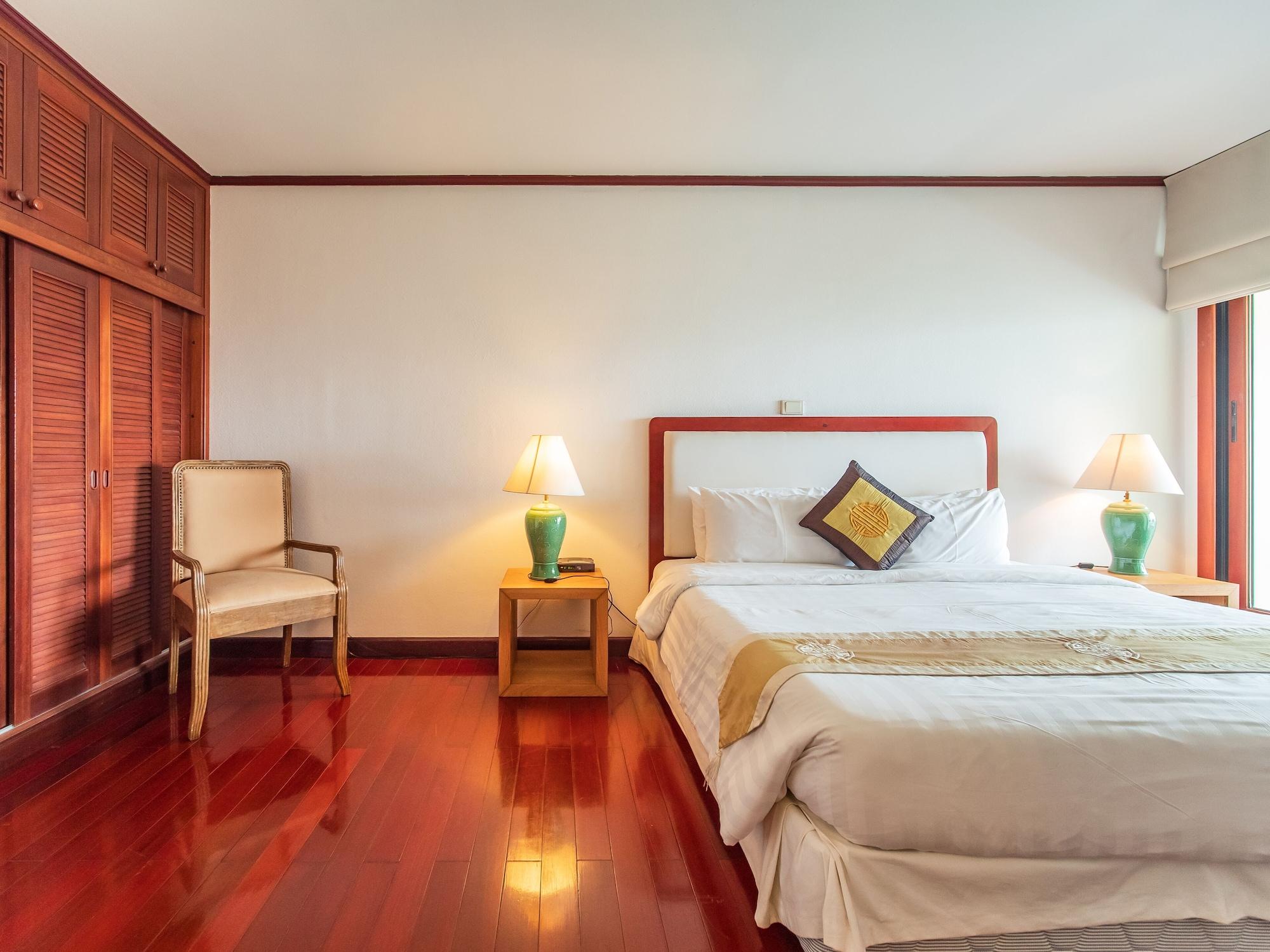 Saigon Domaine Luxury Residences Aparthotel 5*