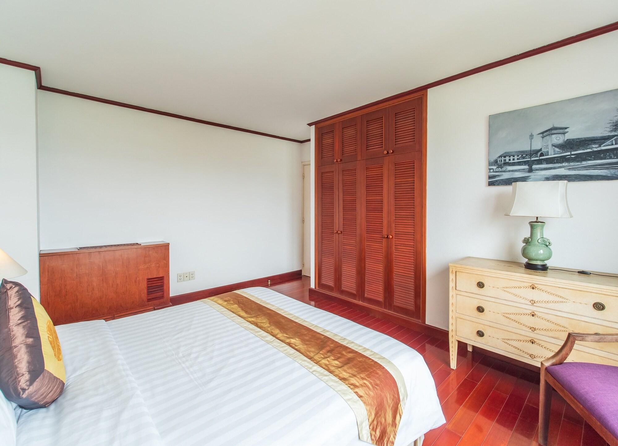 Saigon Domaine Luxury Residences 5*