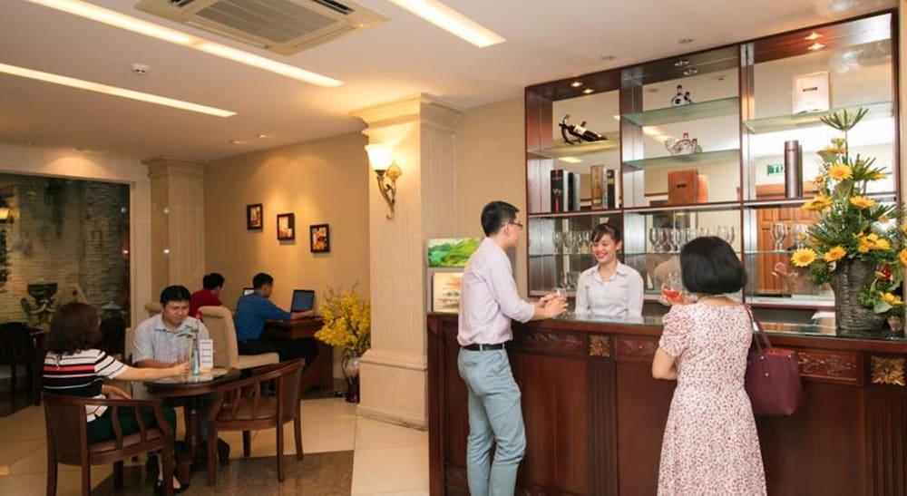 Hotel White Lion Ho Chi Minh City