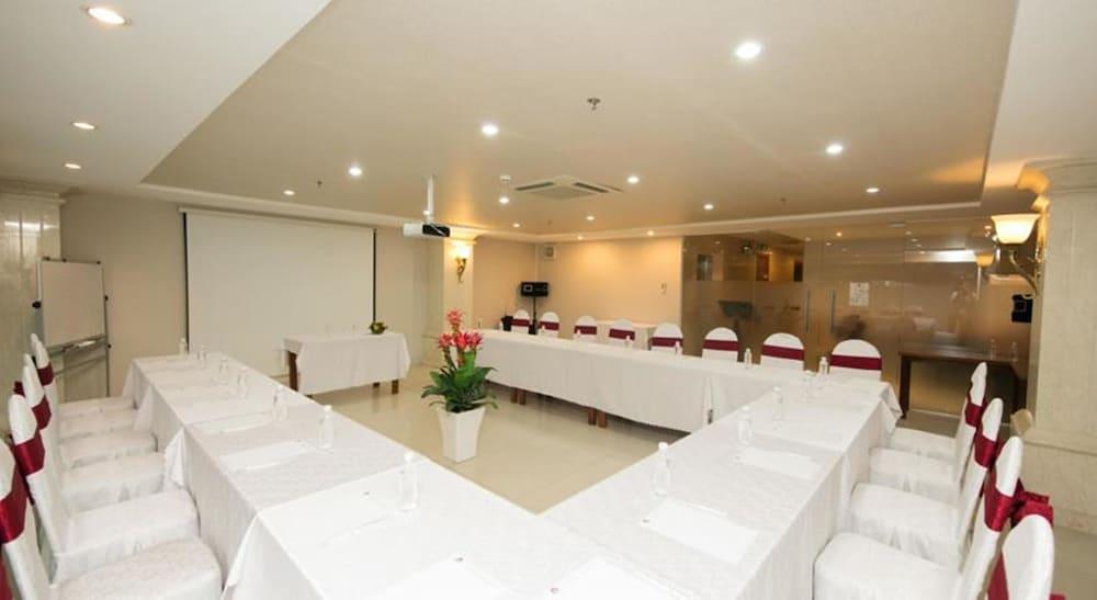 White Lion Hotel Ho Chi Minh City