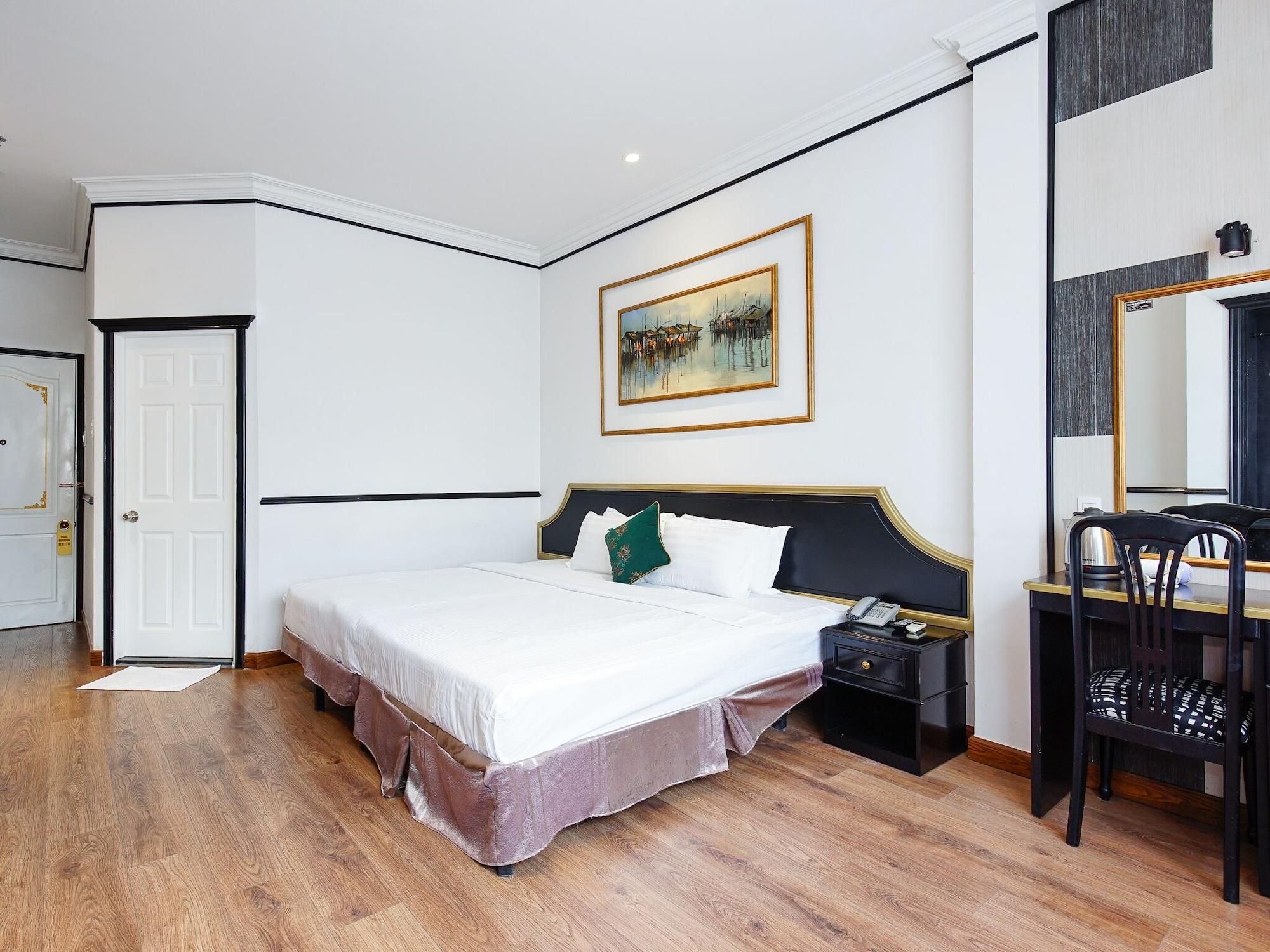 New Star Boutique Hotel-near Ben Thanh Market 3*