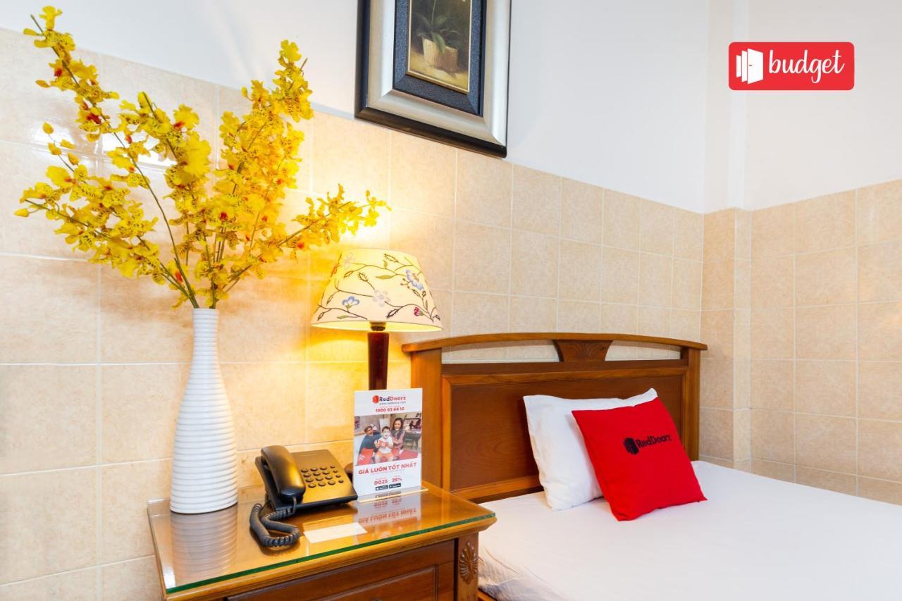 Reddoorz Huynh Gia Nguyen Cuu Van Hotel Ho Chi Minh City