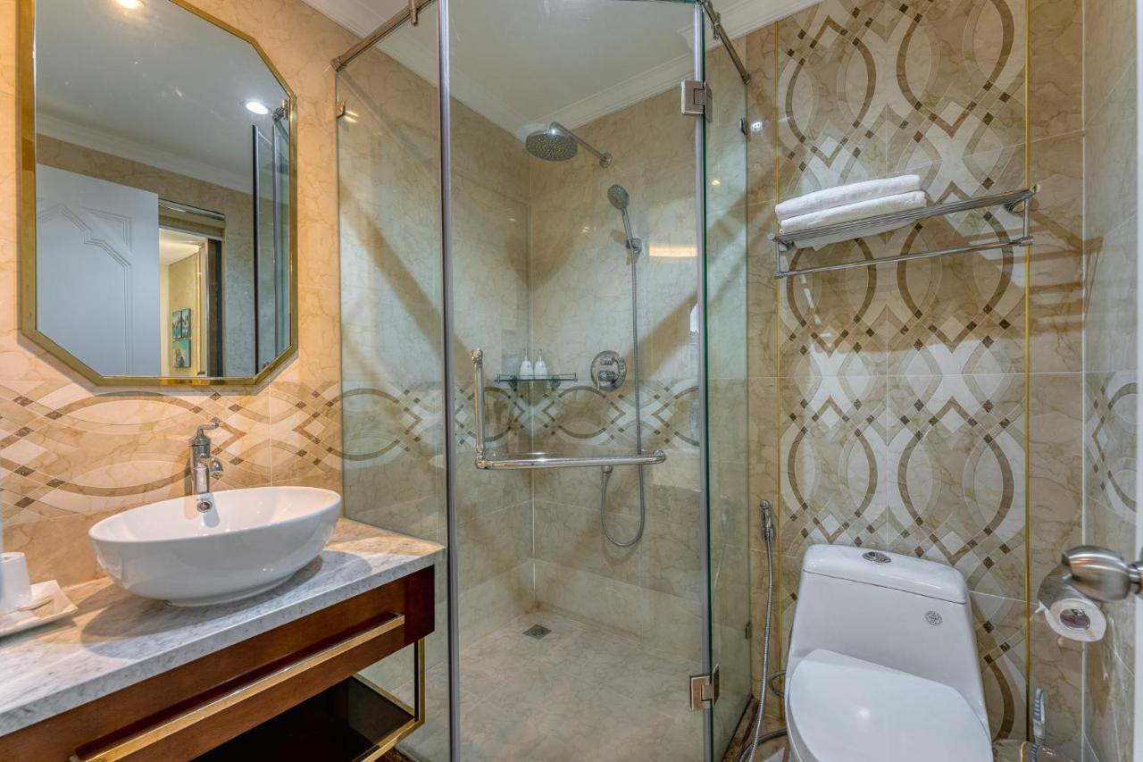 Hotel Golden Tree &