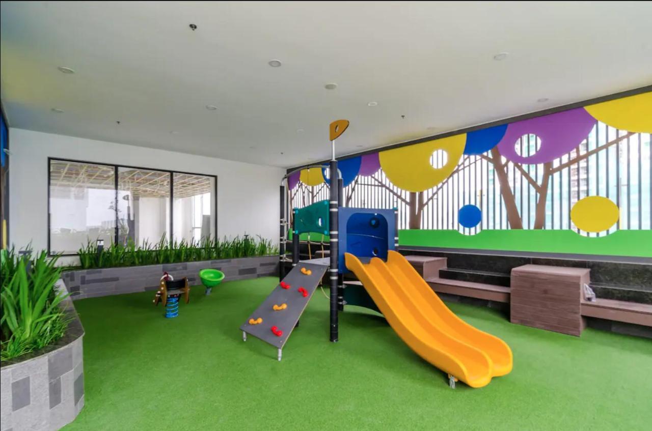 Apartment Studio River View-city View & Pool In Center - May Ho Chi Minh City