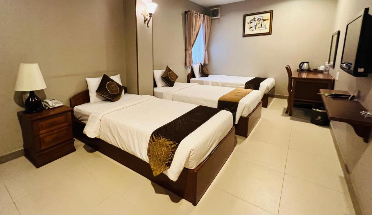 White Lion Hotel