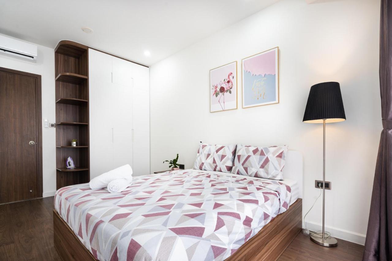 3br-high Fl-saigon Royal-hana's Apart-5 Ho Chi Minh City