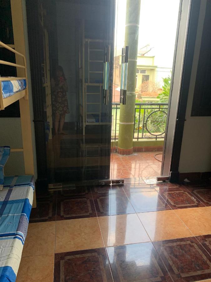Lucky Sai Gon Airport & Gan Benh Vien 175 Hostel