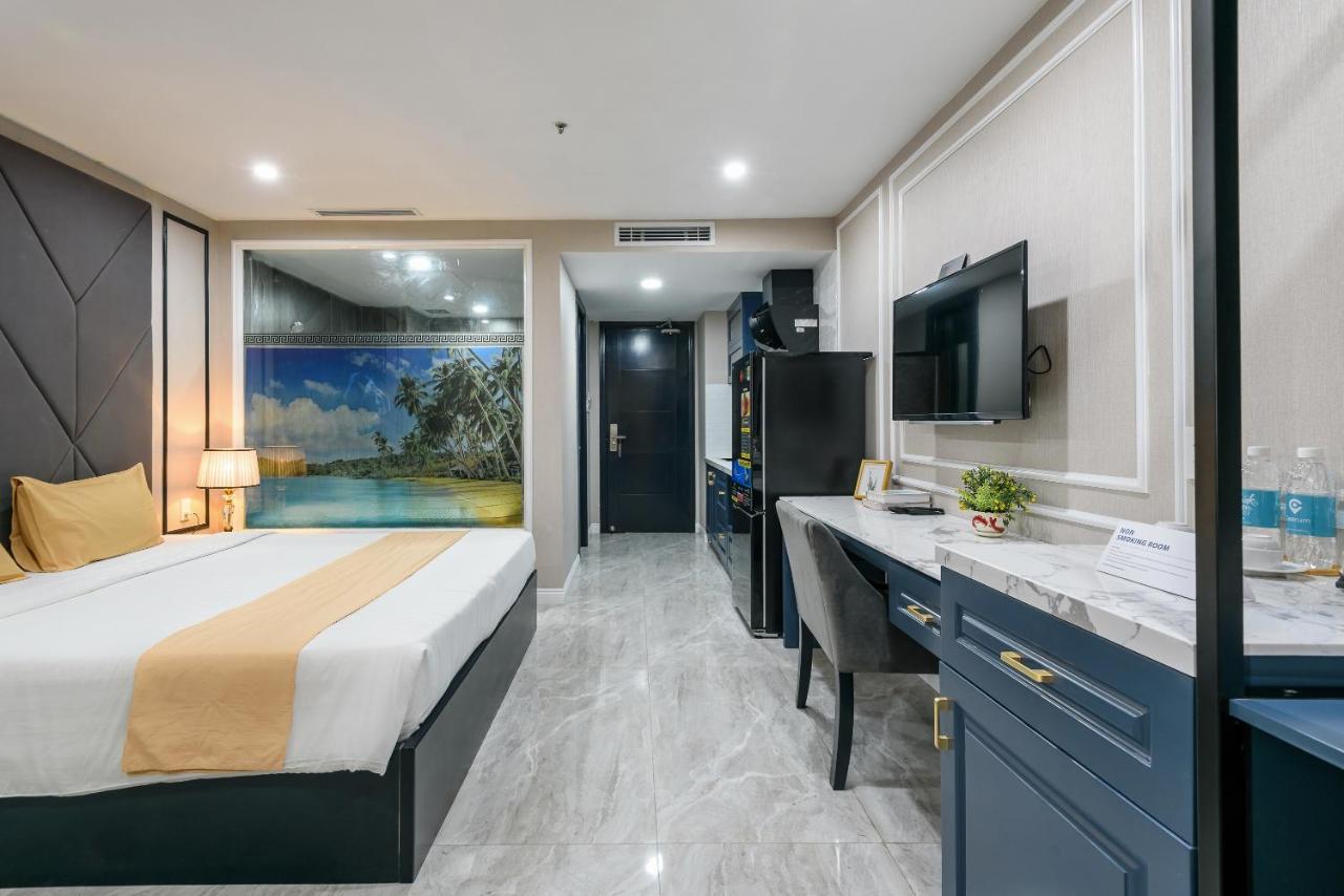 Cozrum Lux - The Arrivals Ho Chi Minh City