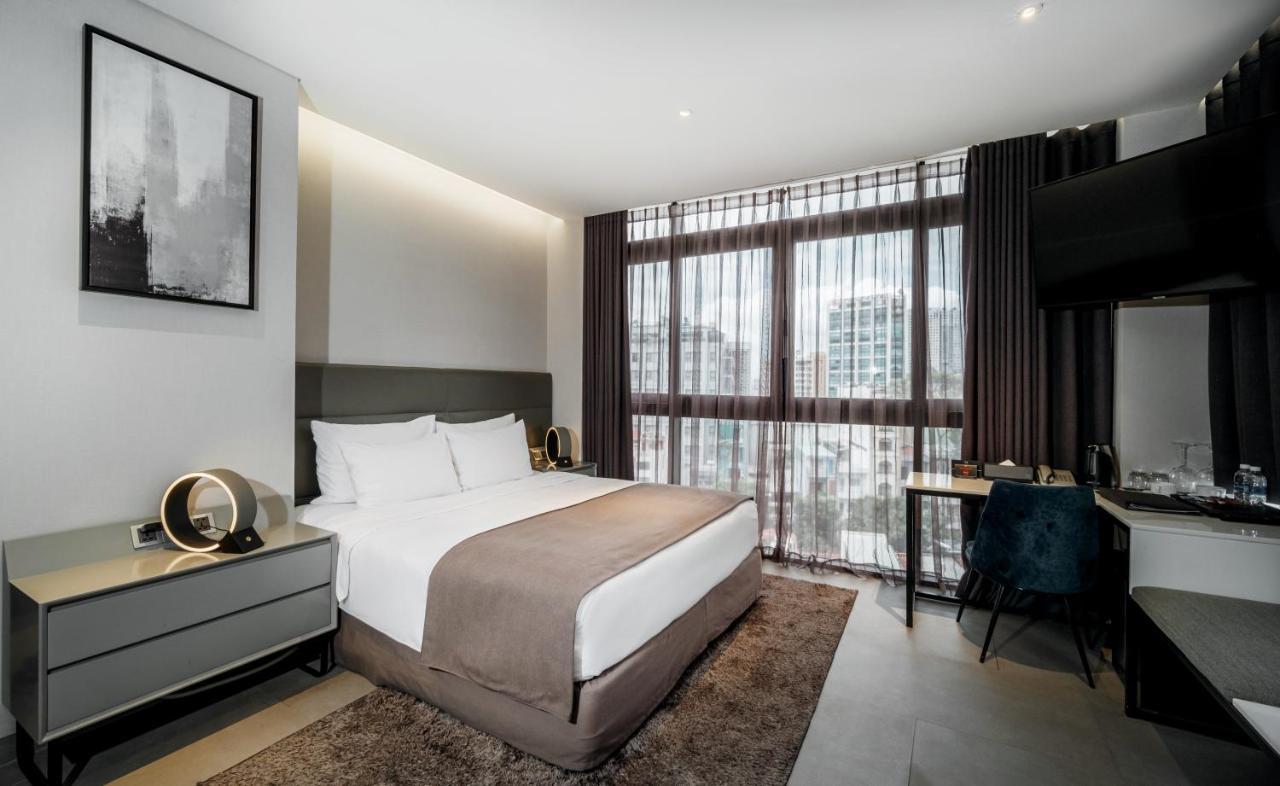 M Saigon Hotel