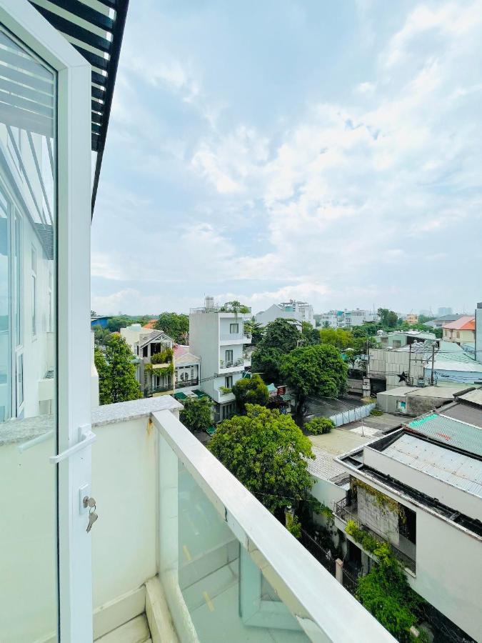 Reno * Ho Chi Minh City