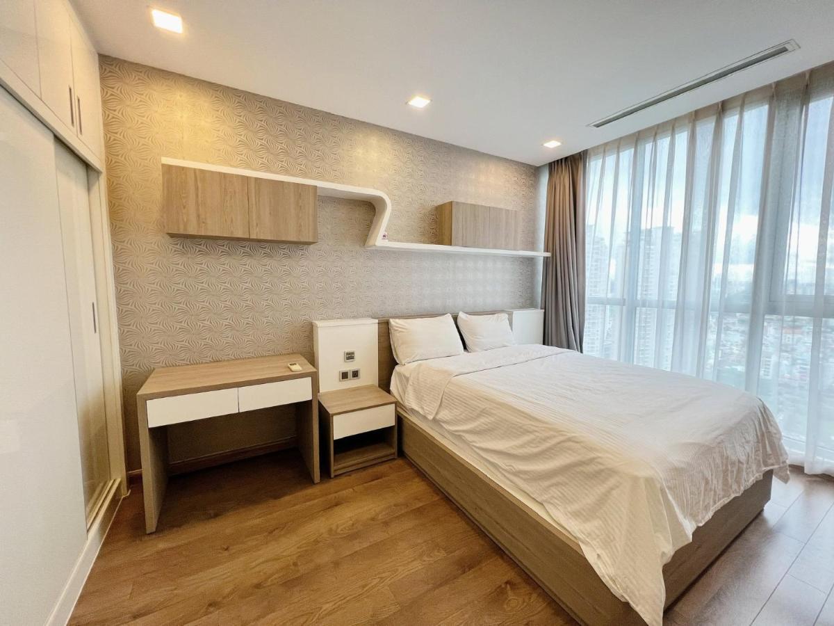 Apartment Vinhomes Central Park - Christine Properties