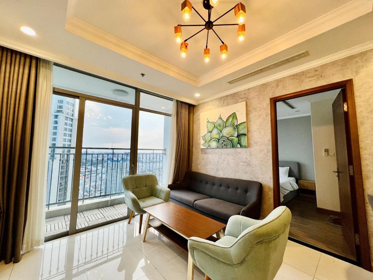Vinhomes Central Park - Christine Properties *