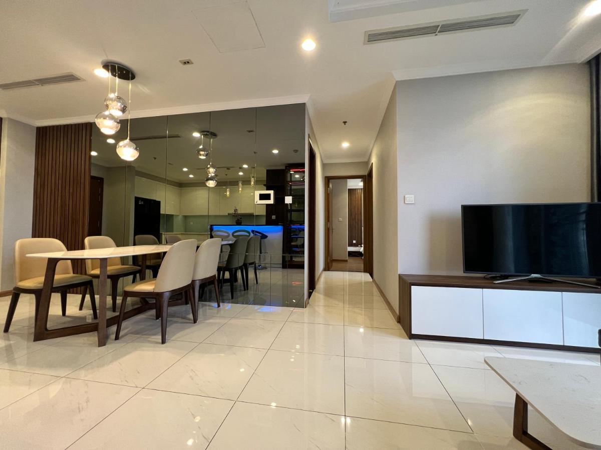 Vinhomes Central Park - Christine Properties * Ho Chi Minh City