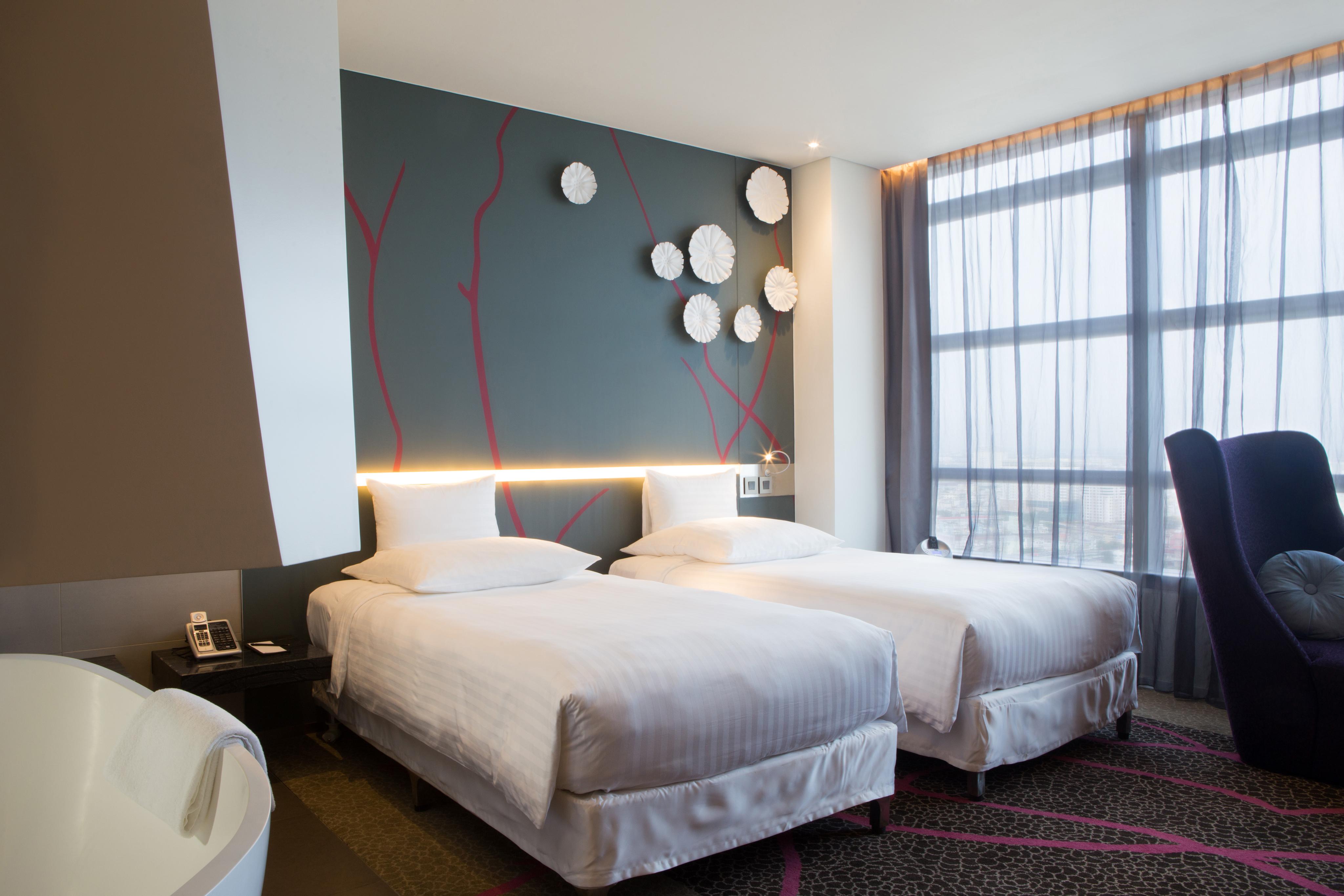 Hotel Pullman Saigon Centre 5*