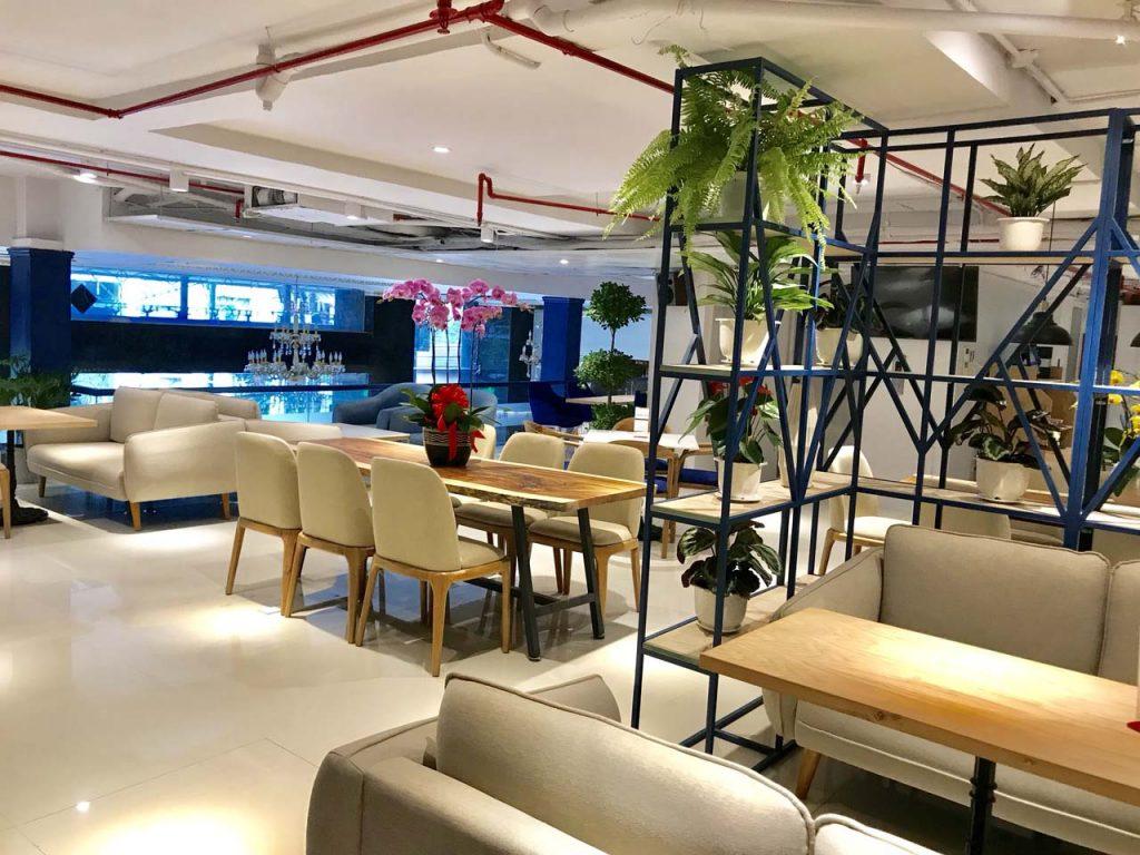 Golden Crown Hotel