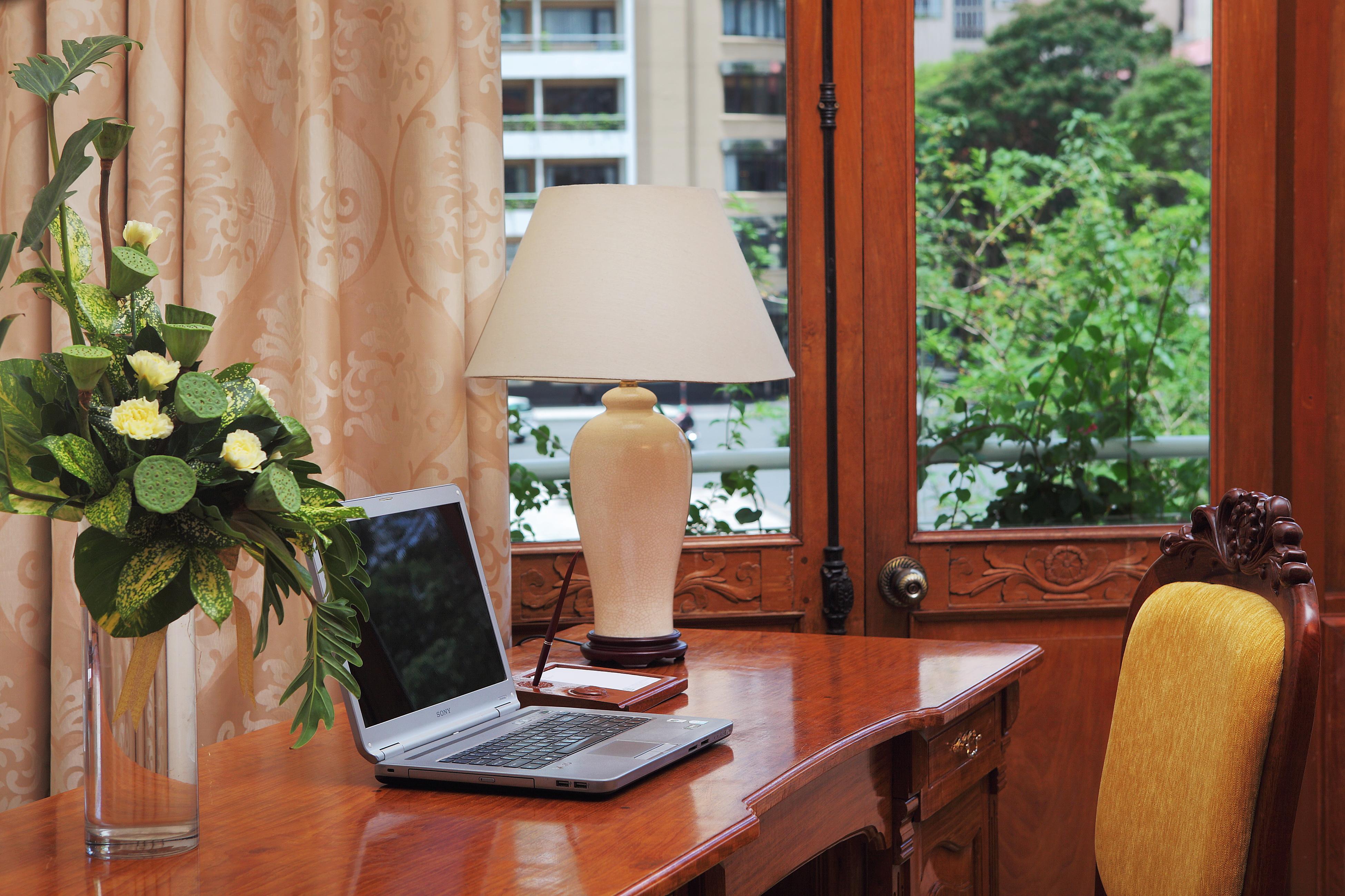 Hotel Continental Saigon 4*