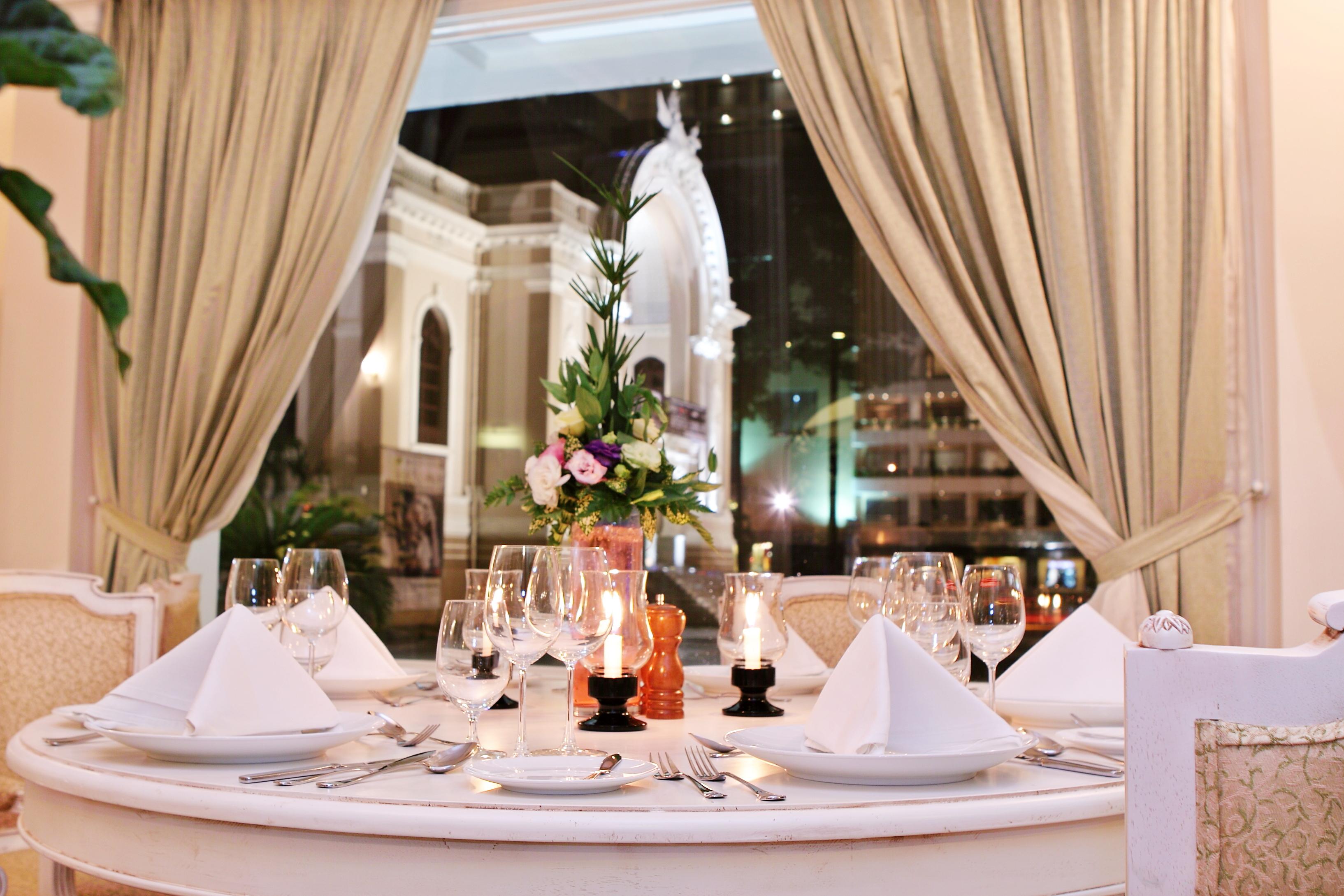 Continental Saigon Hotel