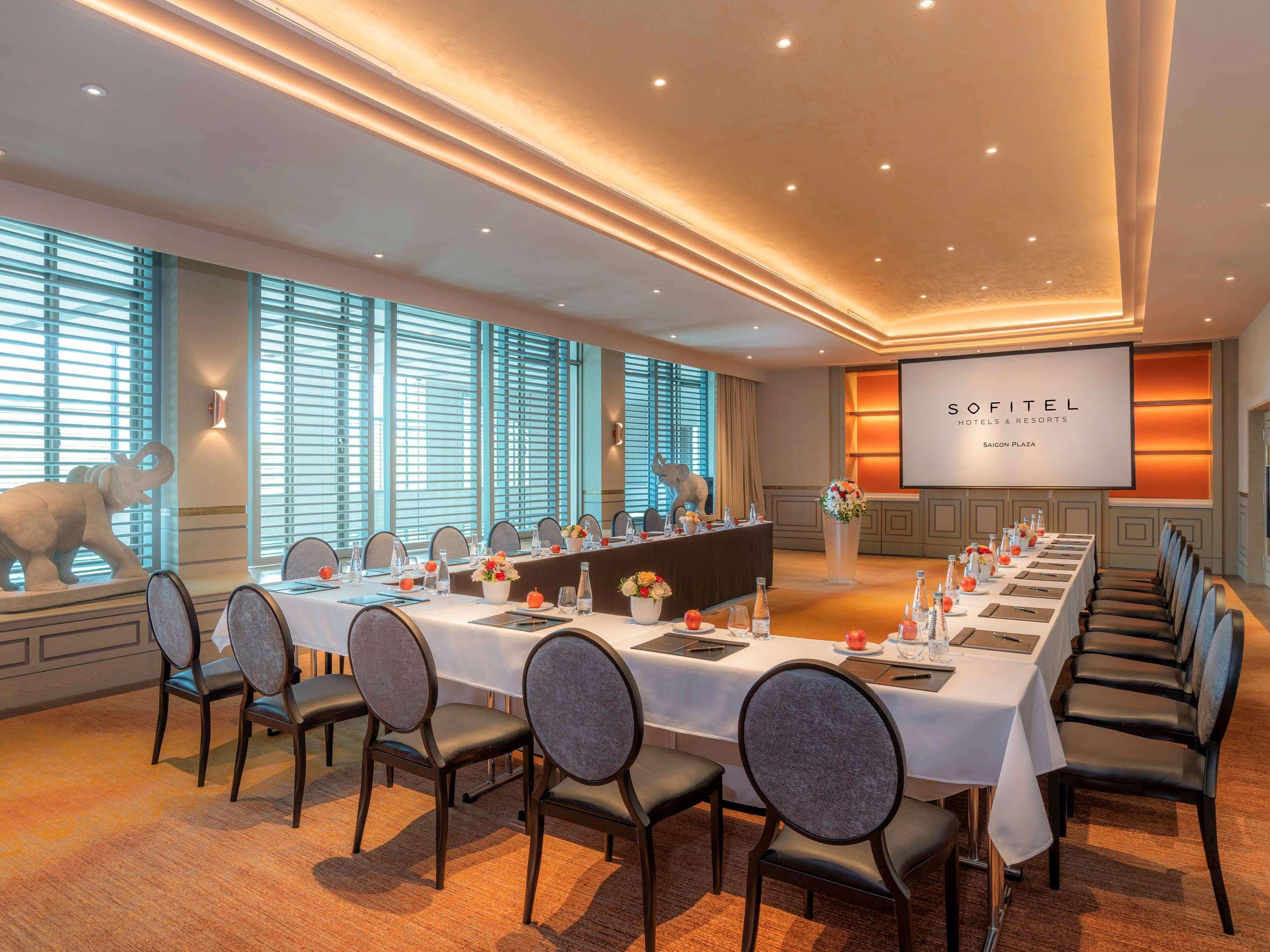 Sofitel Saigon Plaza