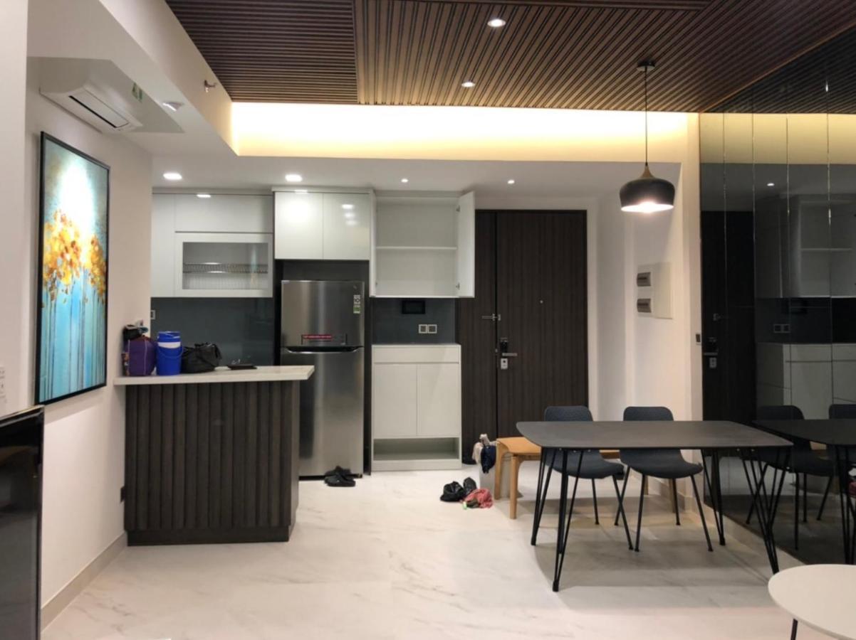 La House Signature Saigon Apartment *