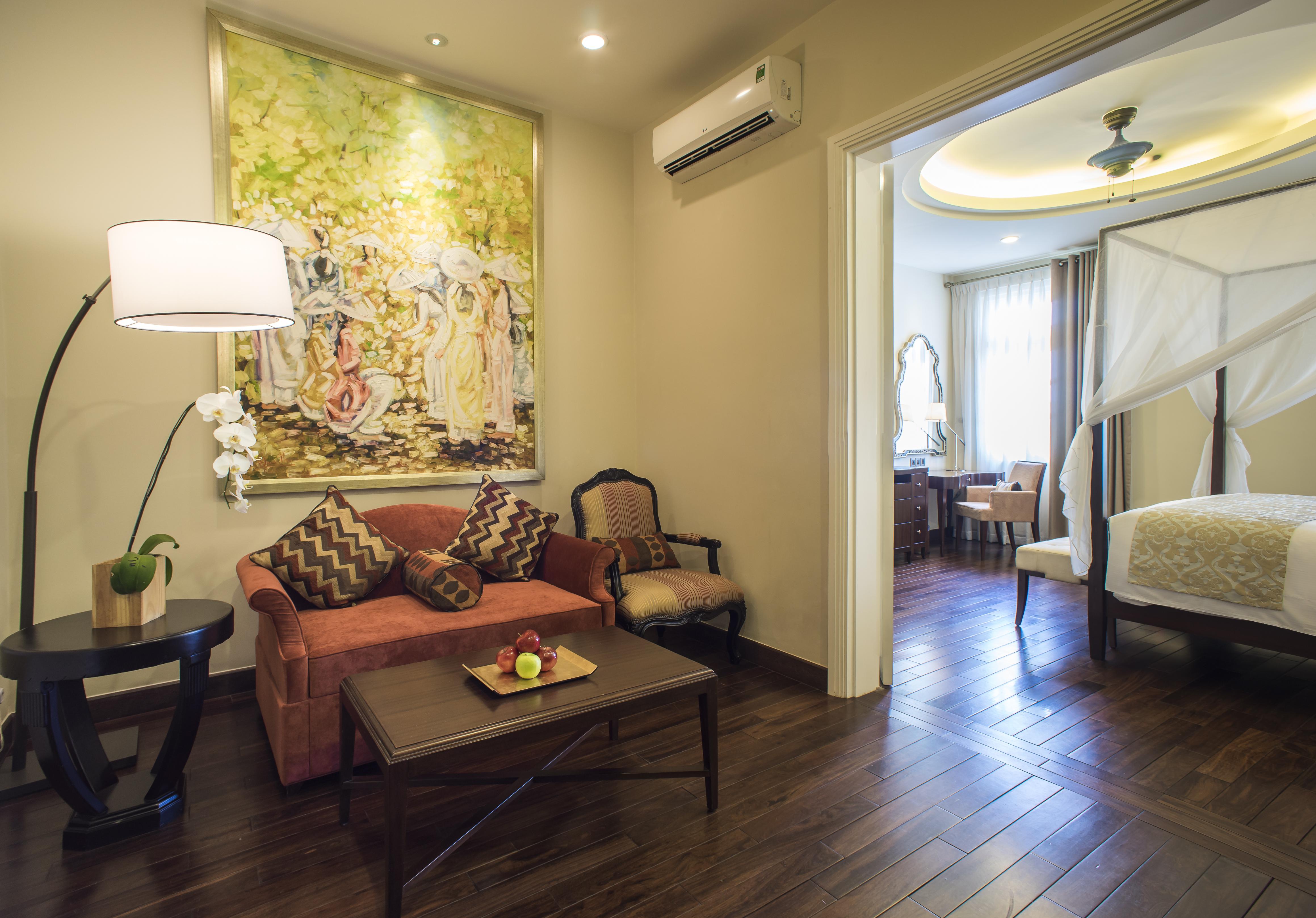 Hotel Song Saigon 4*
