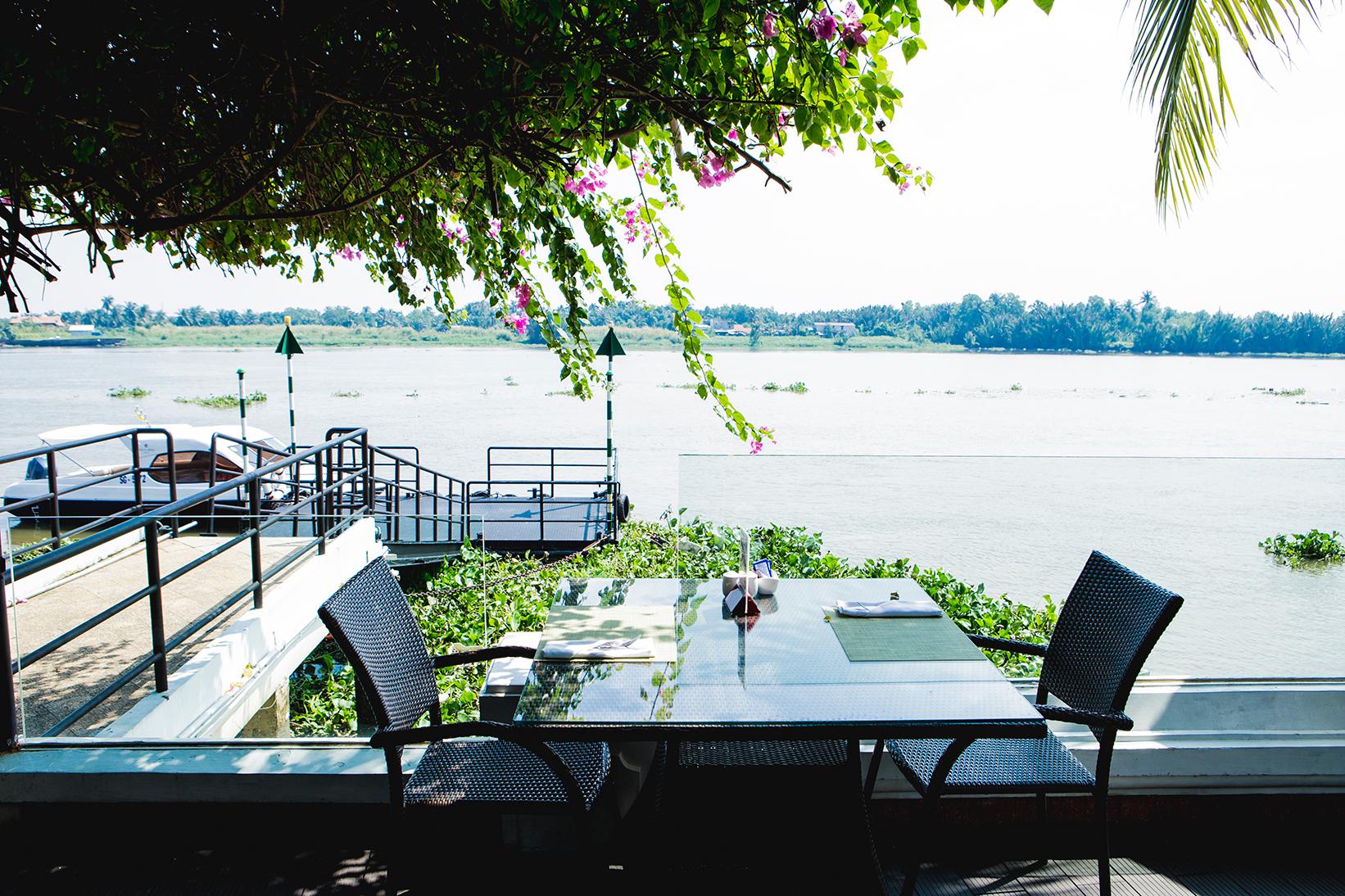 Hotel Song Saigon 4*
