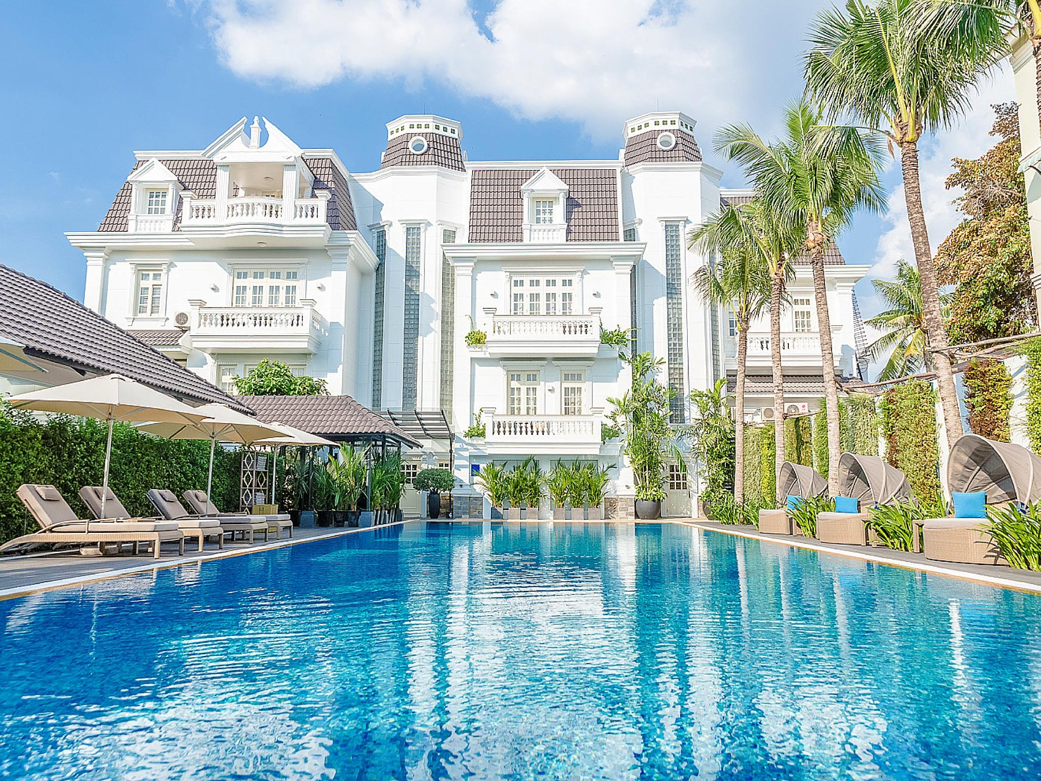 Song Saigon Hotel
